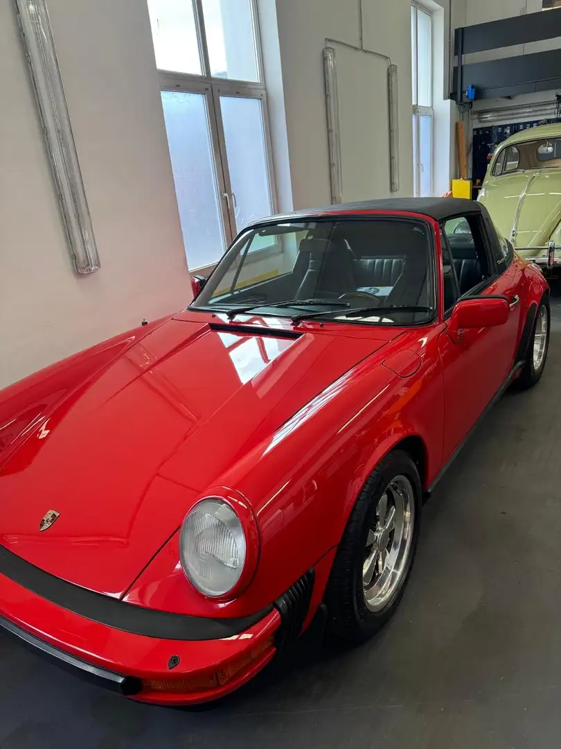 Porsche 911 Targa Carrera Rot - 2