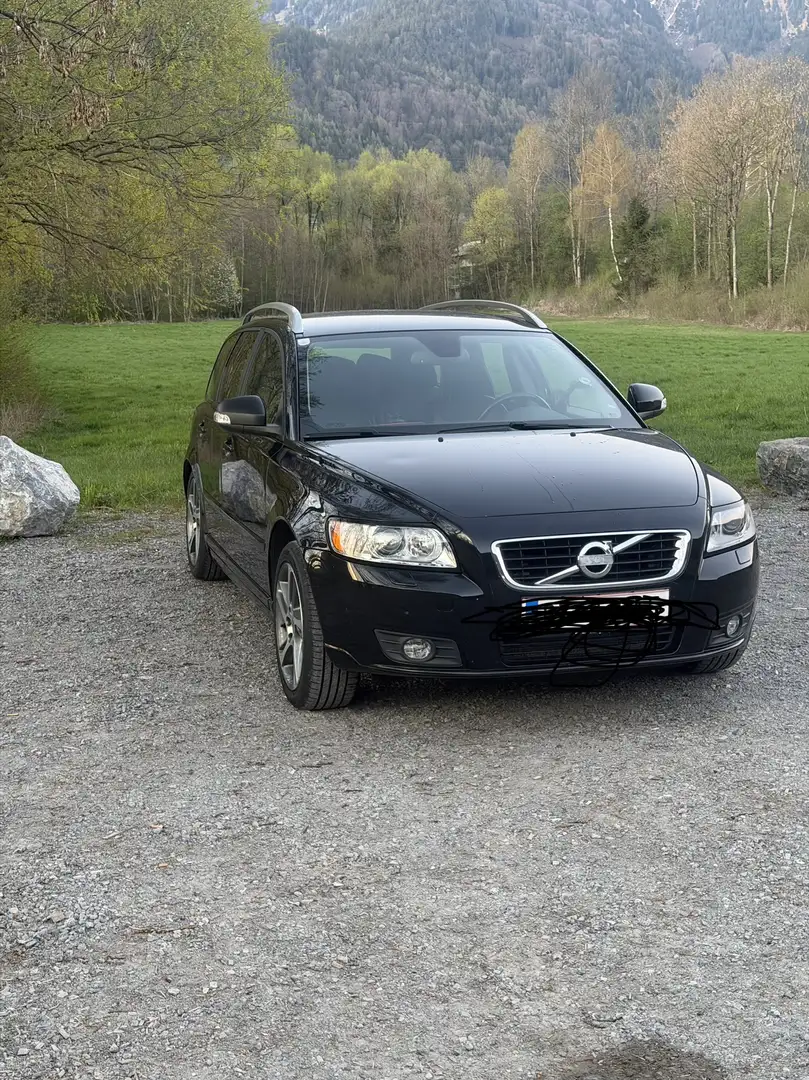Volvo V50 🚗 Volvo V50 – 2013 – Diesel – Sehr guter Zustand - 1