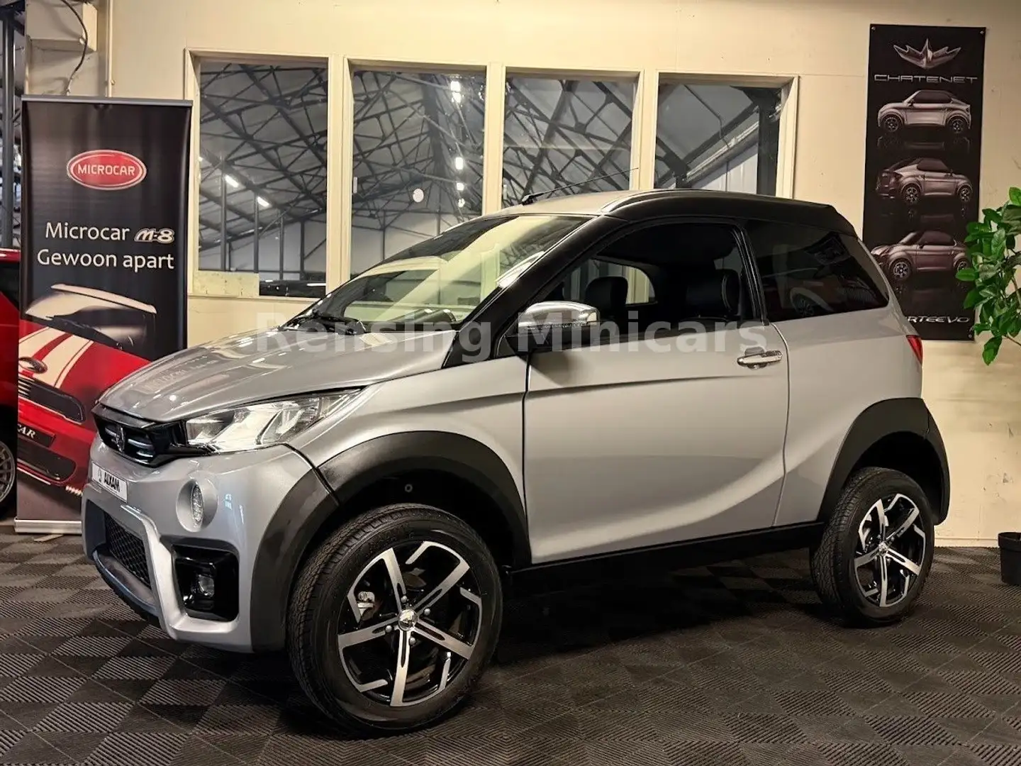 Aixam Crossover XXL 8 PS Mopedauto Silber Microcar 45 Срібний - 1