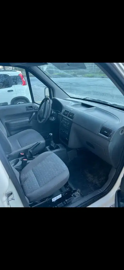 Ford Transit Connect White - 2