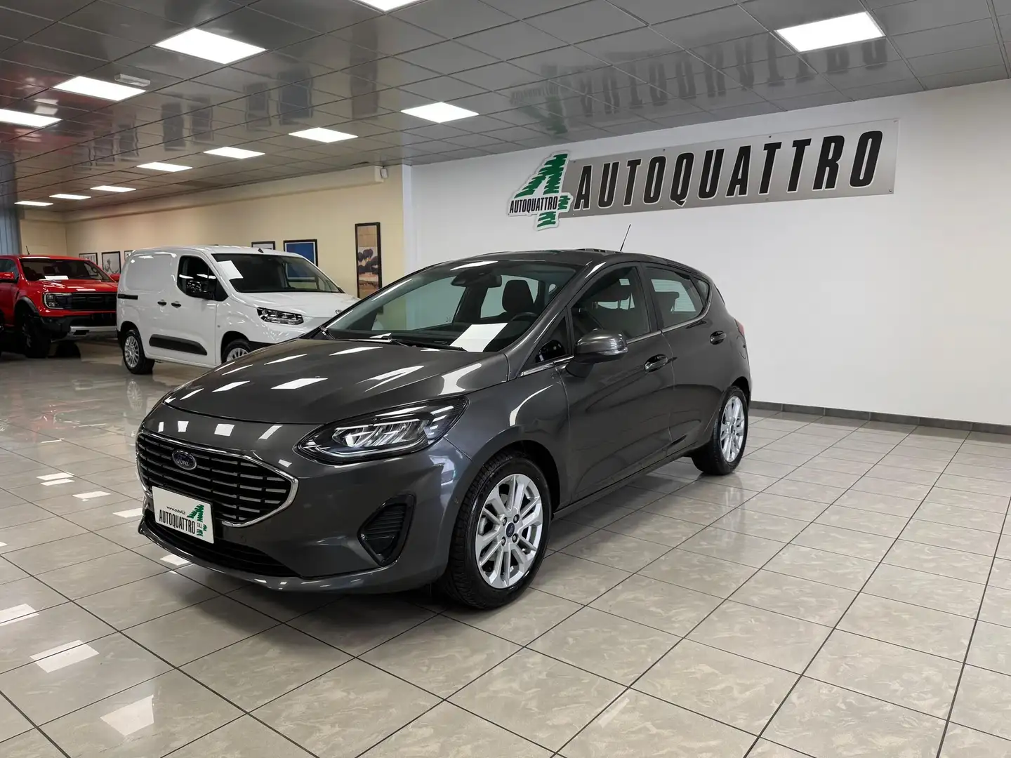 Ford Fiesta Fiesta VII 2022 5p 5p 1.1 Titanium 75cv Grigio - 2