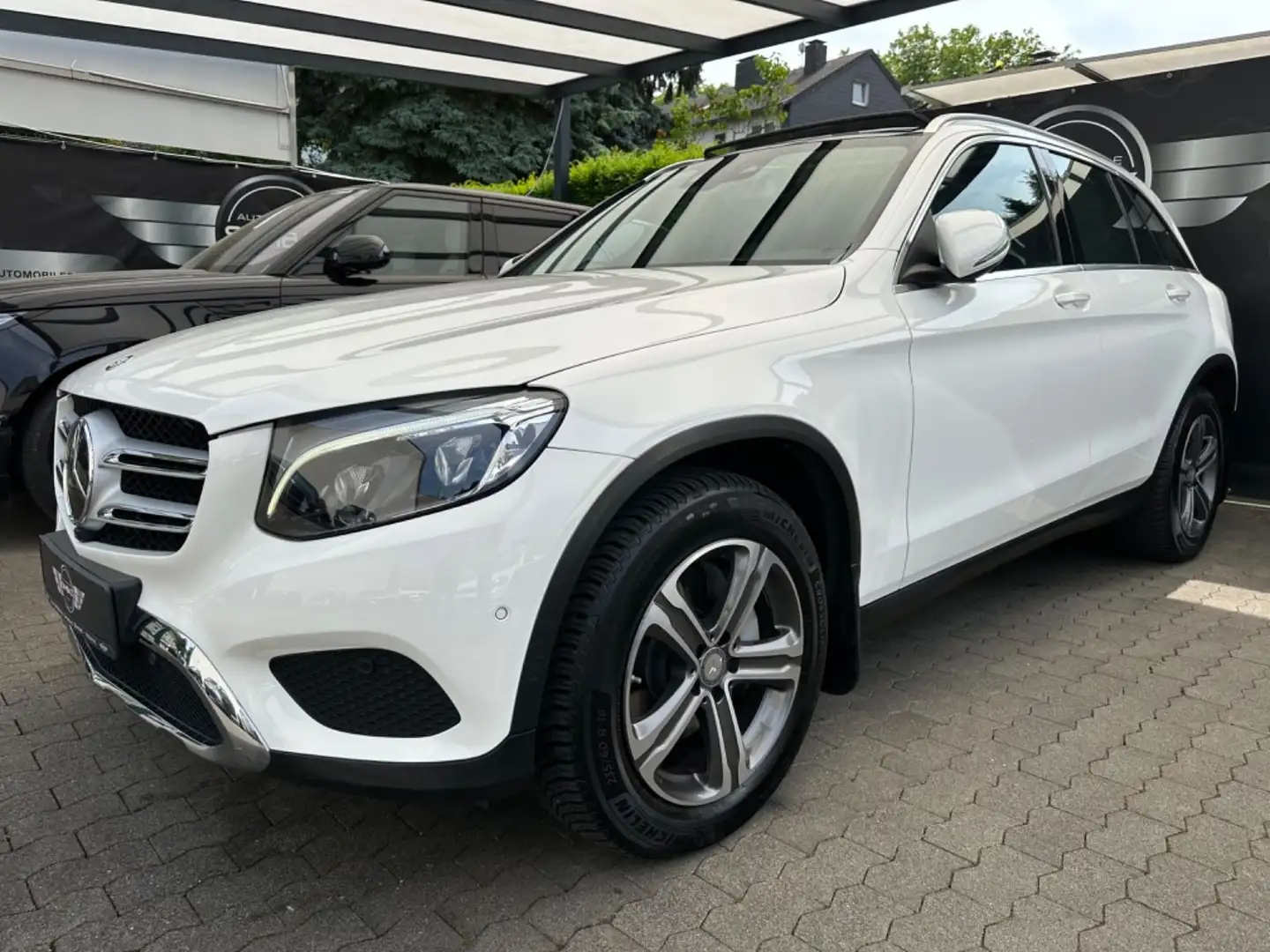 Mercedes-Benz GLC 250 d 4Matic*PANO*360KAM*DISTR*SPUR*TOWI*MEM Blanco - 1