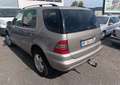 Mercedes-Benz ML 270 Beau mercedes ml 270 2005 boite auto parfait etat reprise Grau - thumbnail 3