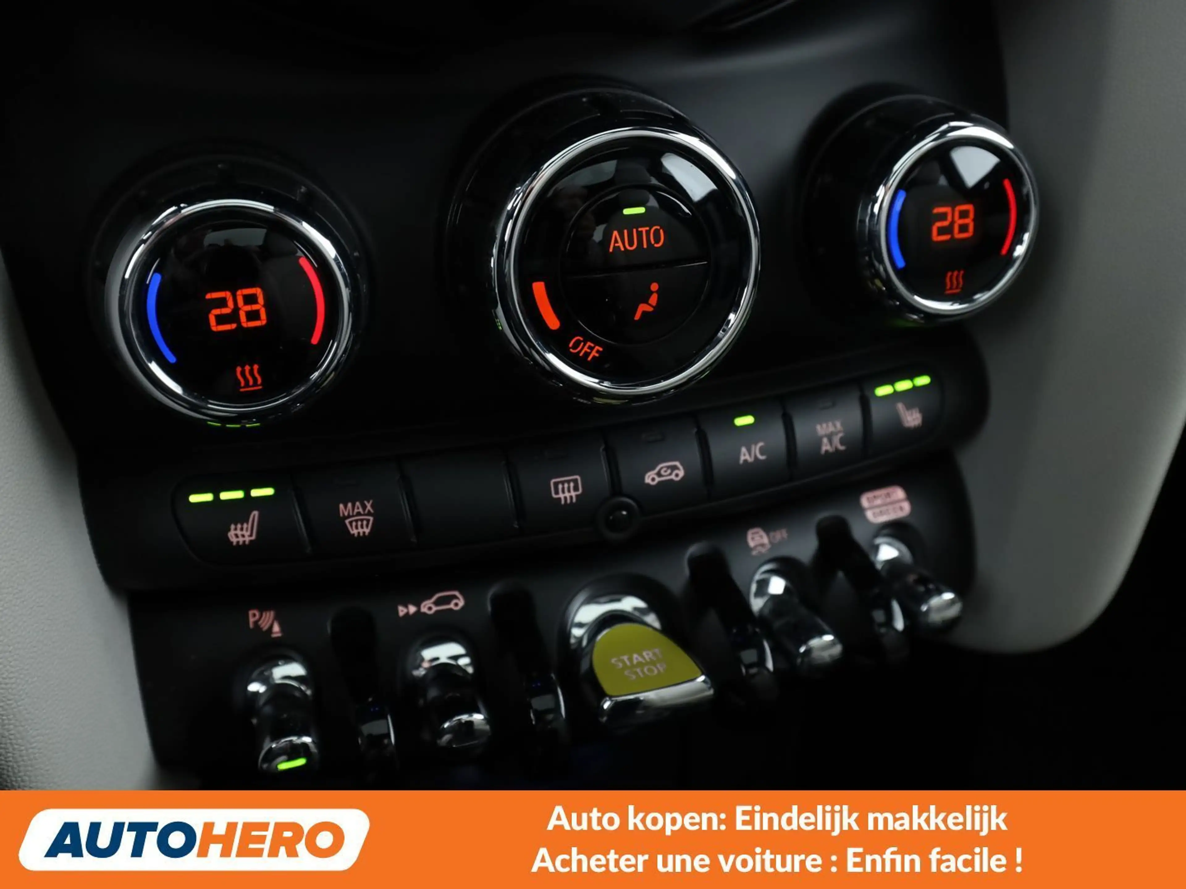 MINI Cooper SE Cooper SE Classic Trim — photo 14