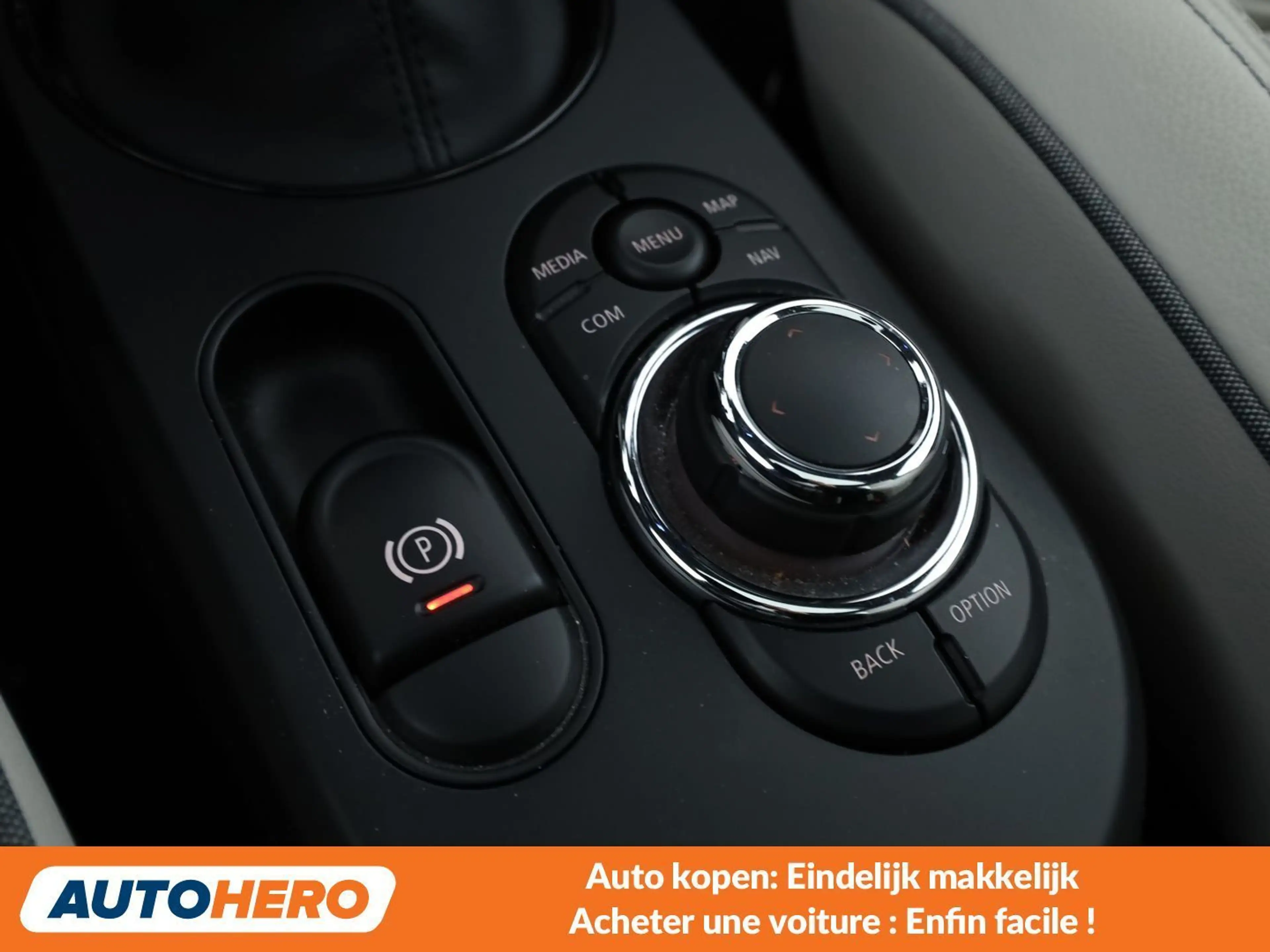 MINI Cooper SE Cooper SE Classic Trim — photo 15
