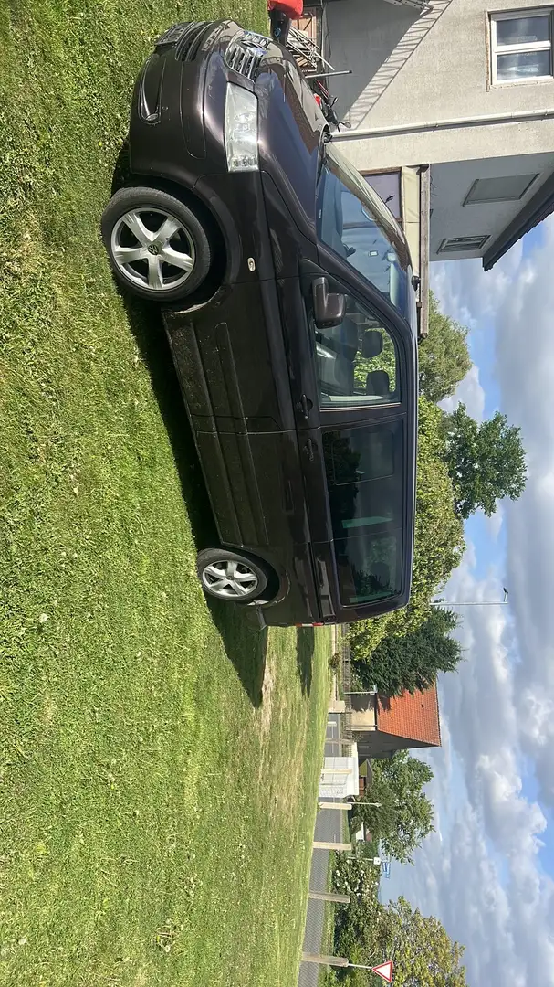 Volkswagen T5 Multivan 4MOTION DPF Highline - 2