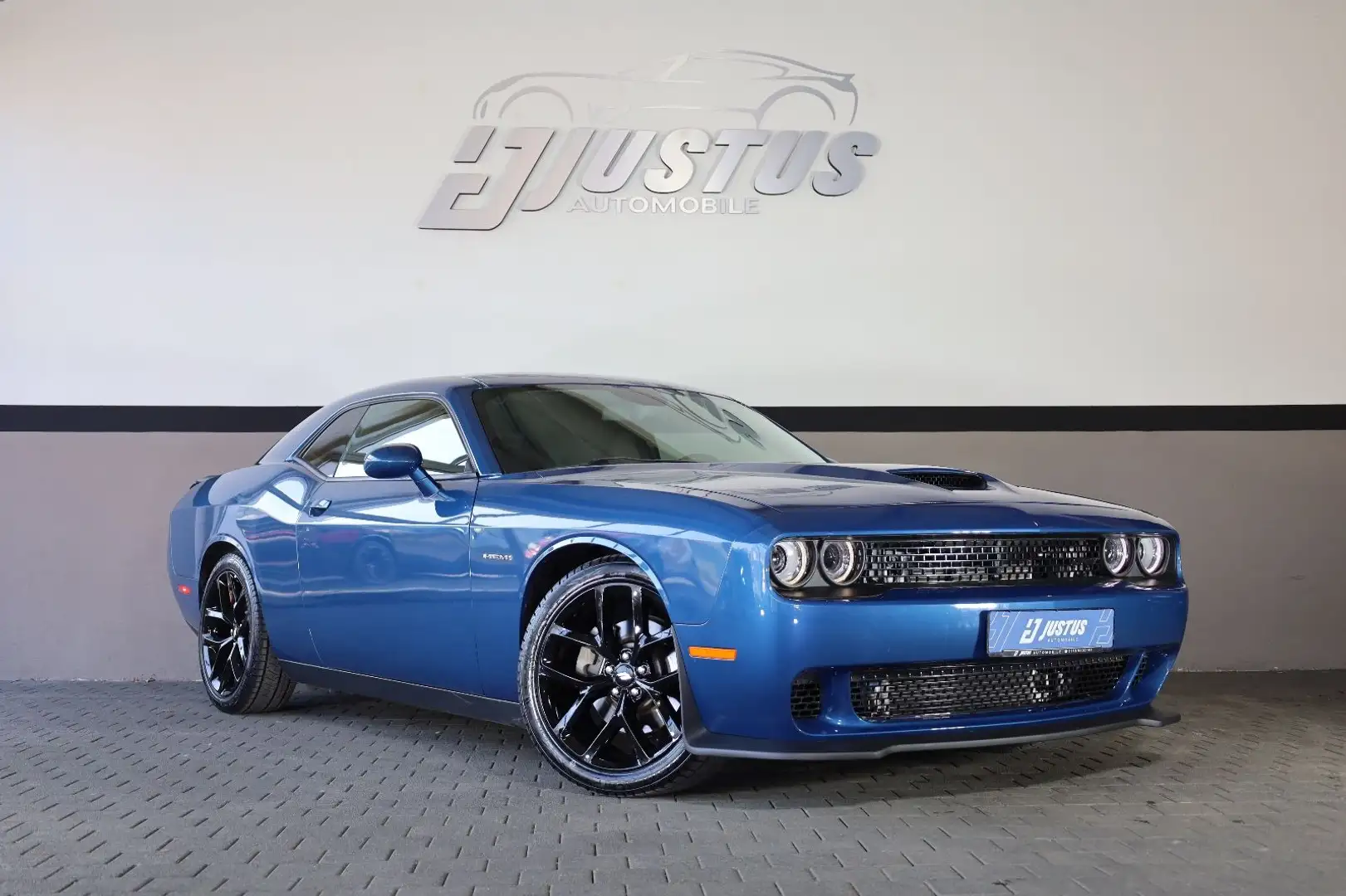 Dodge Challenger 5.7 R/T/KAMERA/BTH/MFL/SHZ/AMBIE/R20 Azul - 1