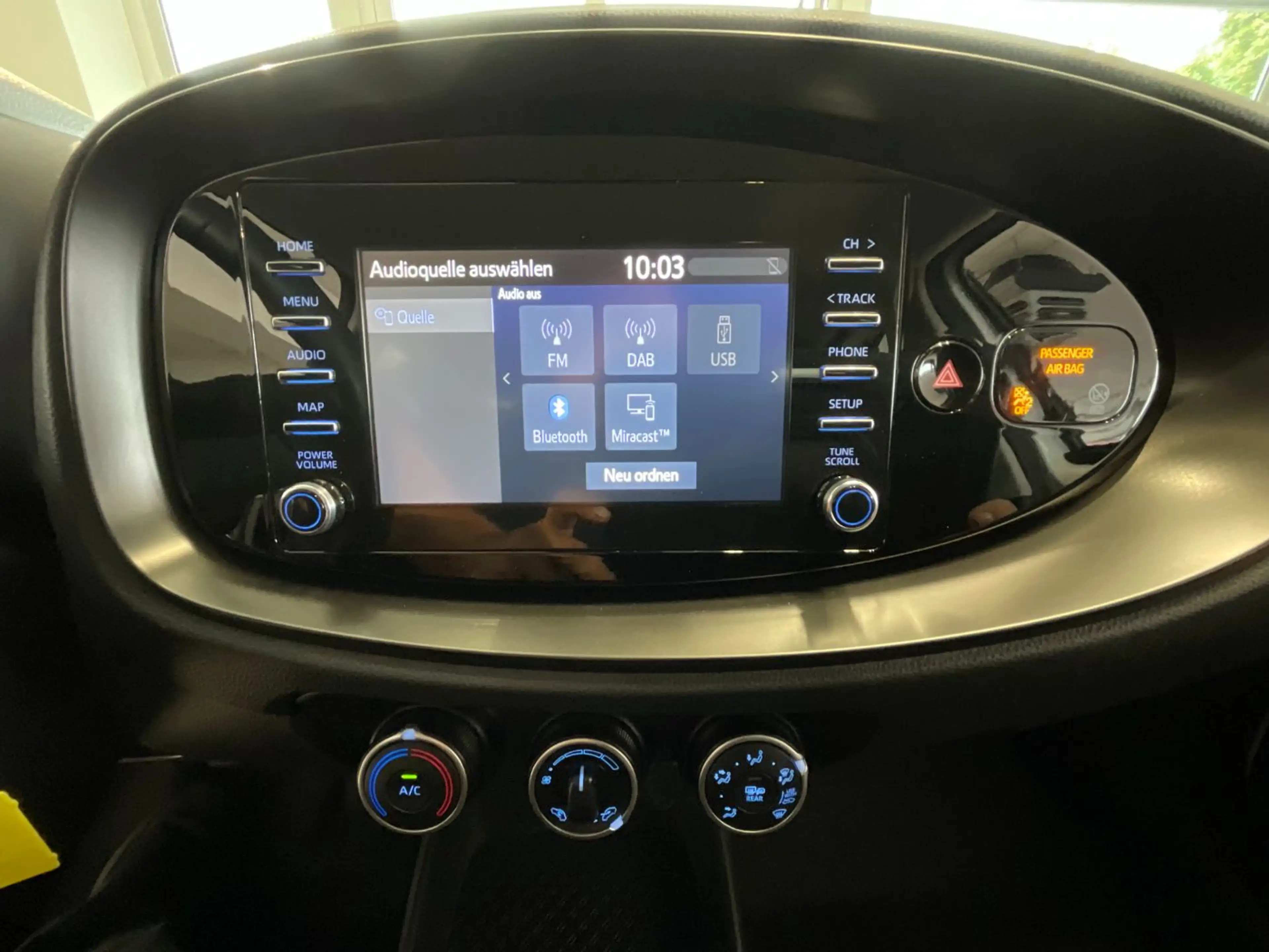 Toyota Aygo X 1.0 VVT-i, Play Klimaanlage,Rückfahrkamera — photo 14
