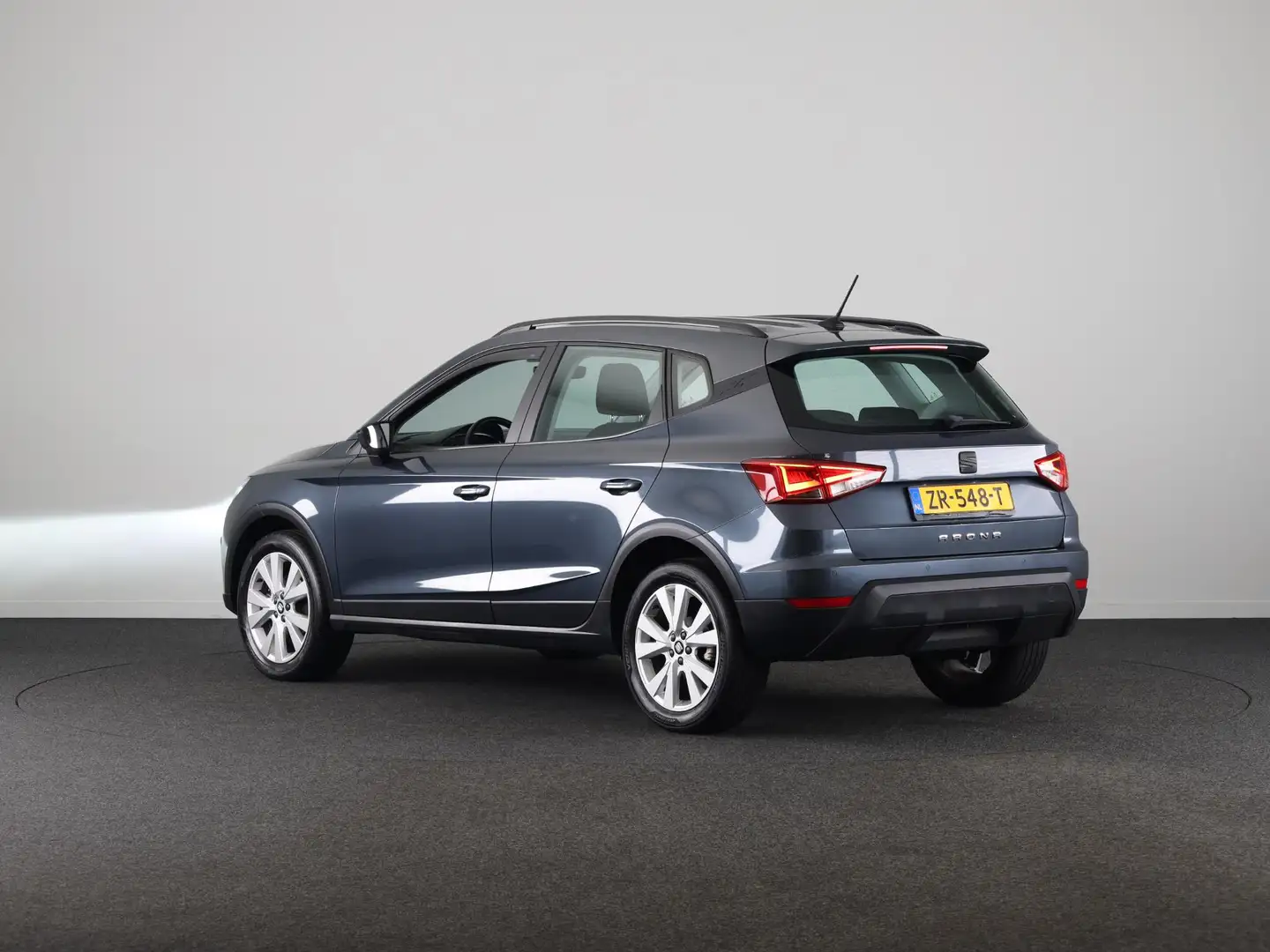 SEAT Arona 1.0 TSI Style 116pk | Climatronic | Navigatie | Ad Gris - 2