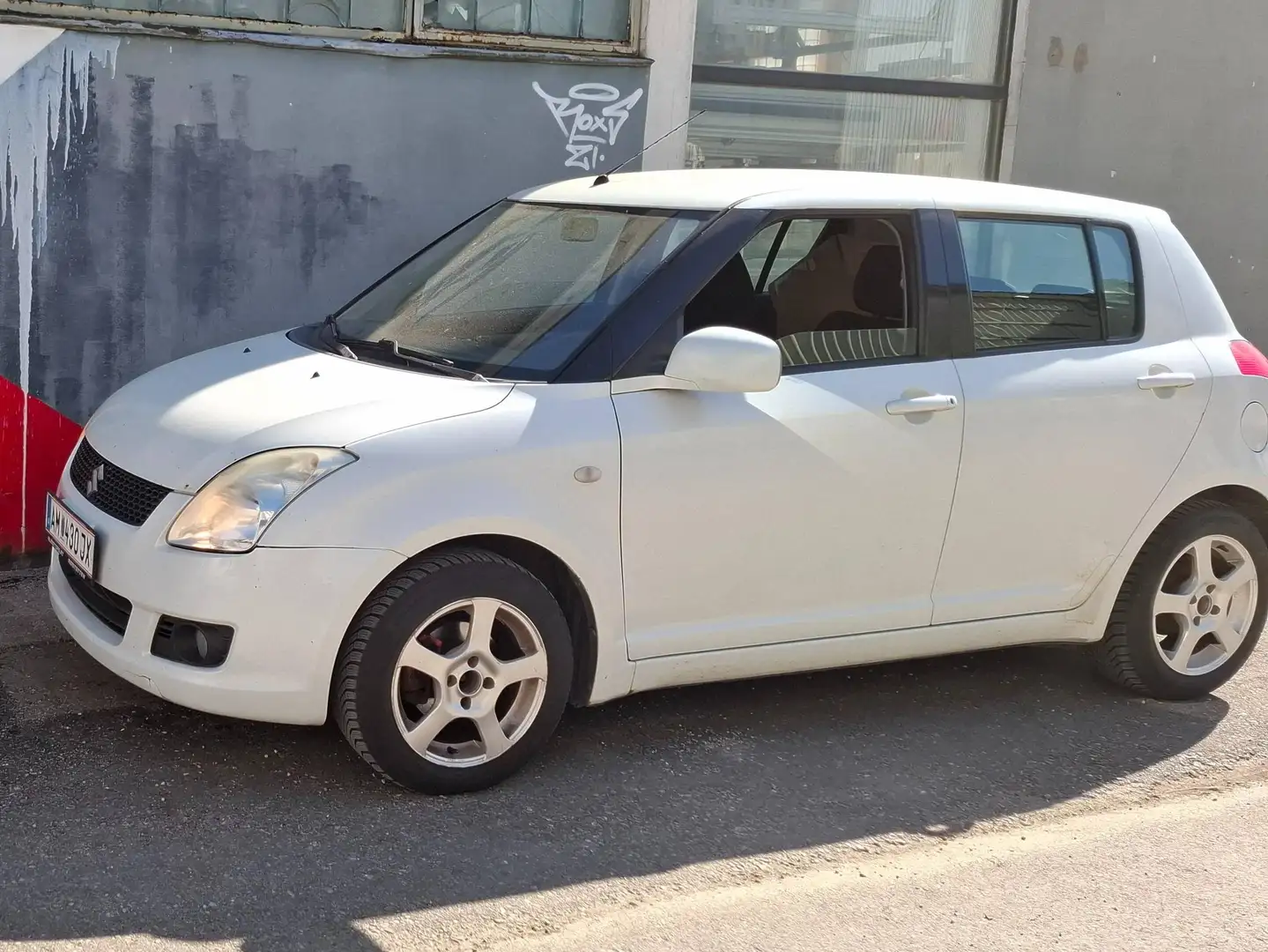 Suzuki Swift 1,3 GL 5DR Weiß - 2