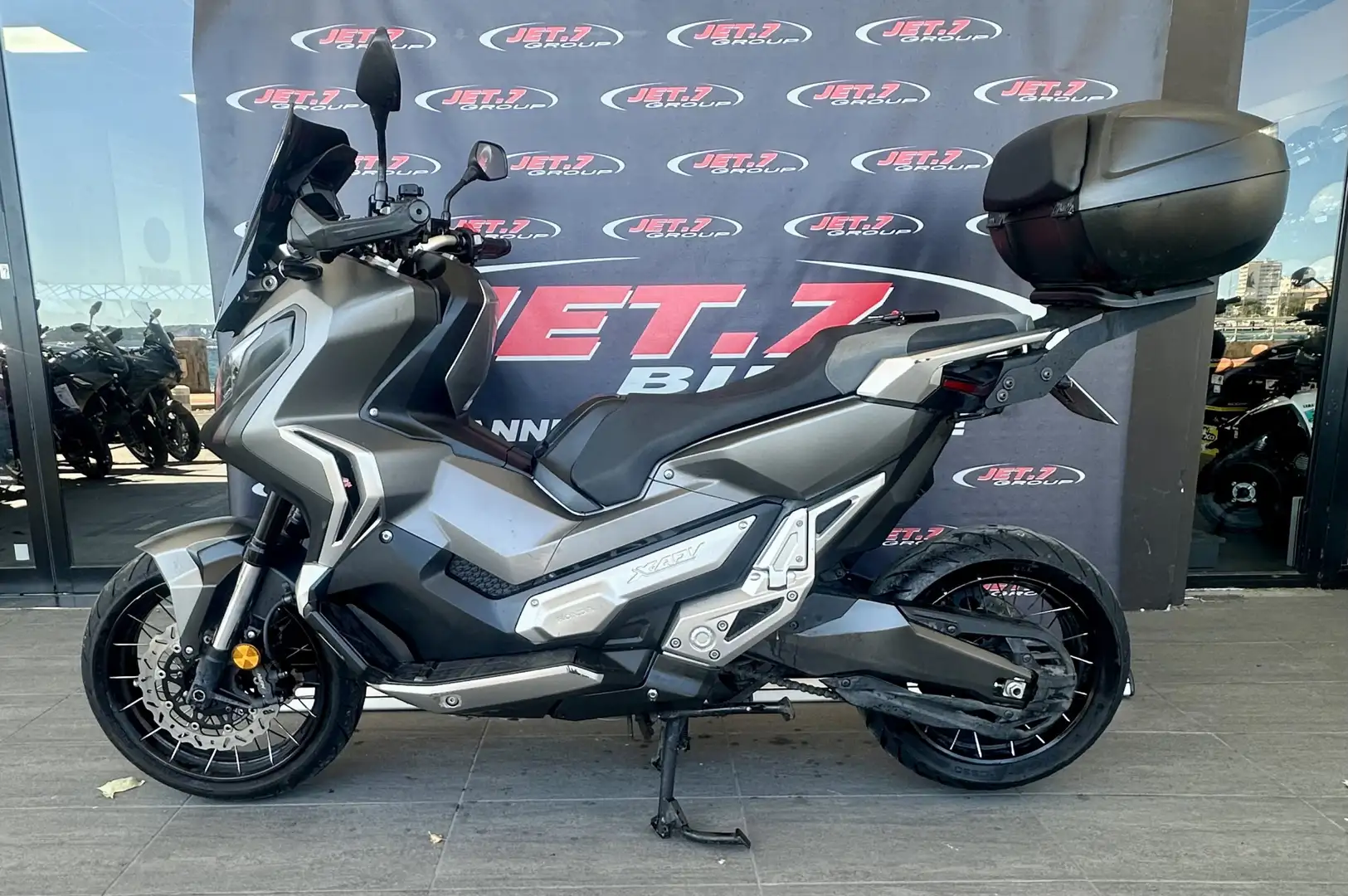 Honda X-ADV Gris - 2