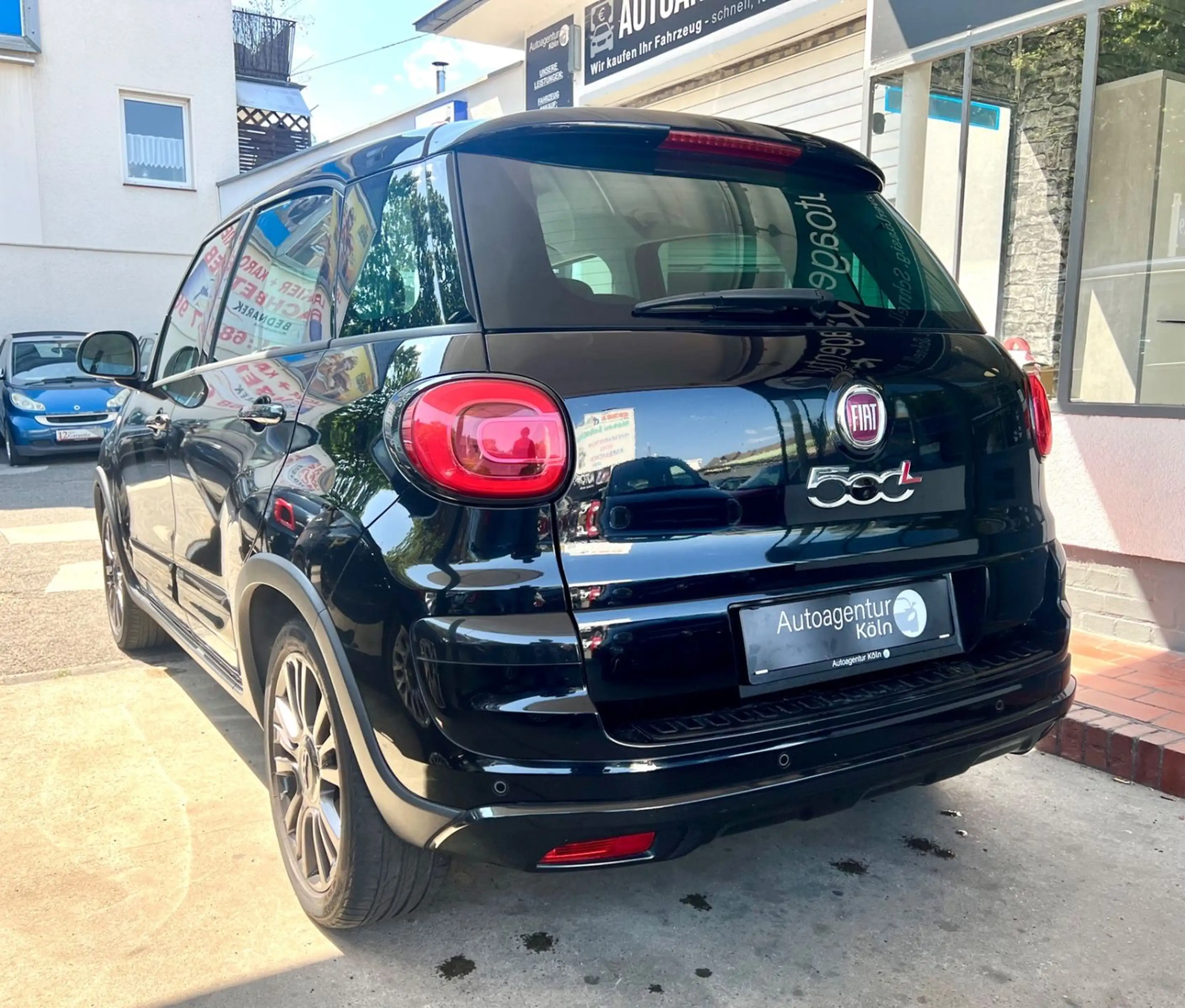 Fiat 500L S-Design *CAM*KLIMA*CAR-PLAY*1-J GAR* — photo 6