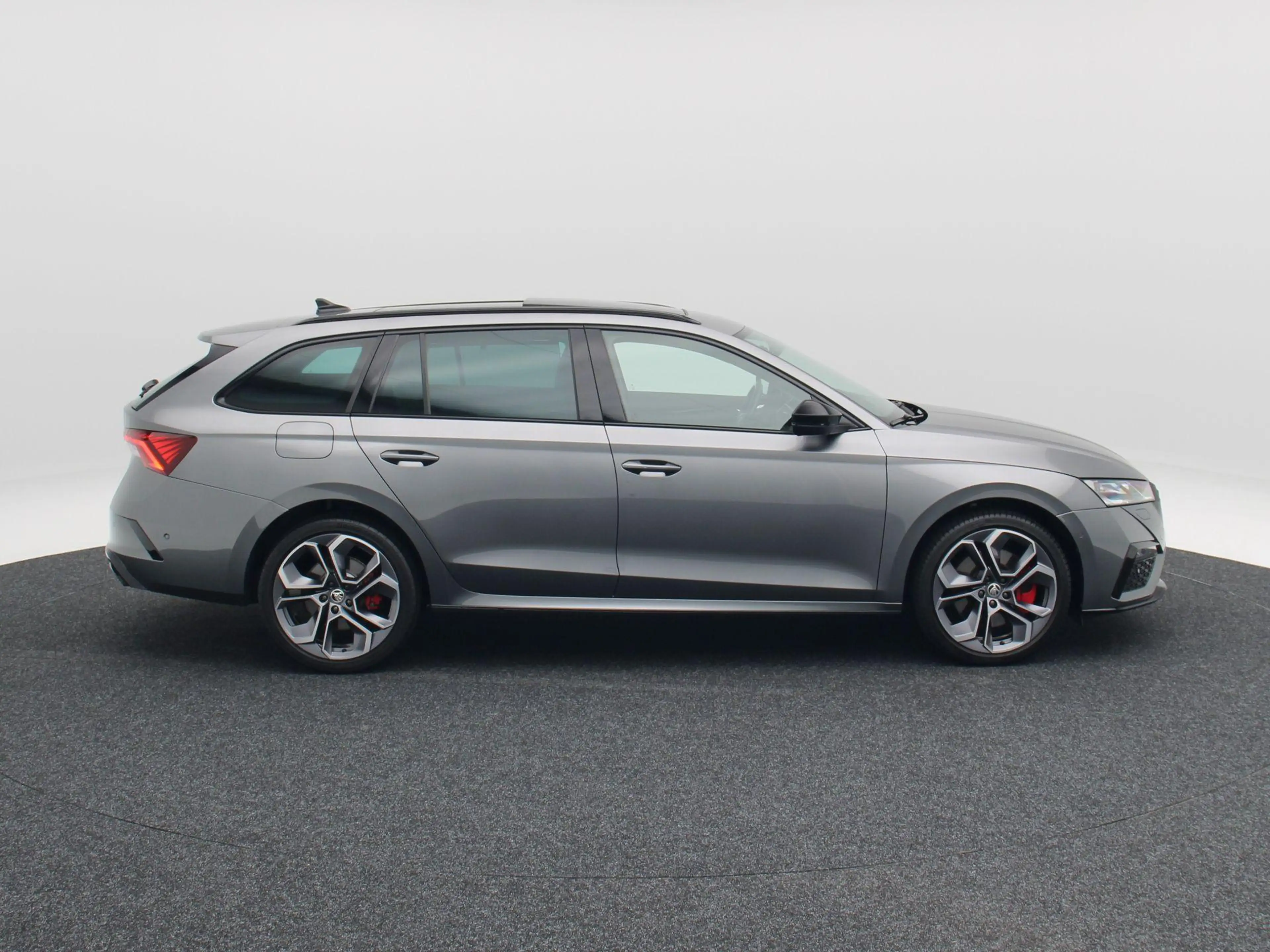 Skoda Octavia Combi 1.4 TSi 245 Pk RS iV PHEV Business | Stoel/S — photo 8