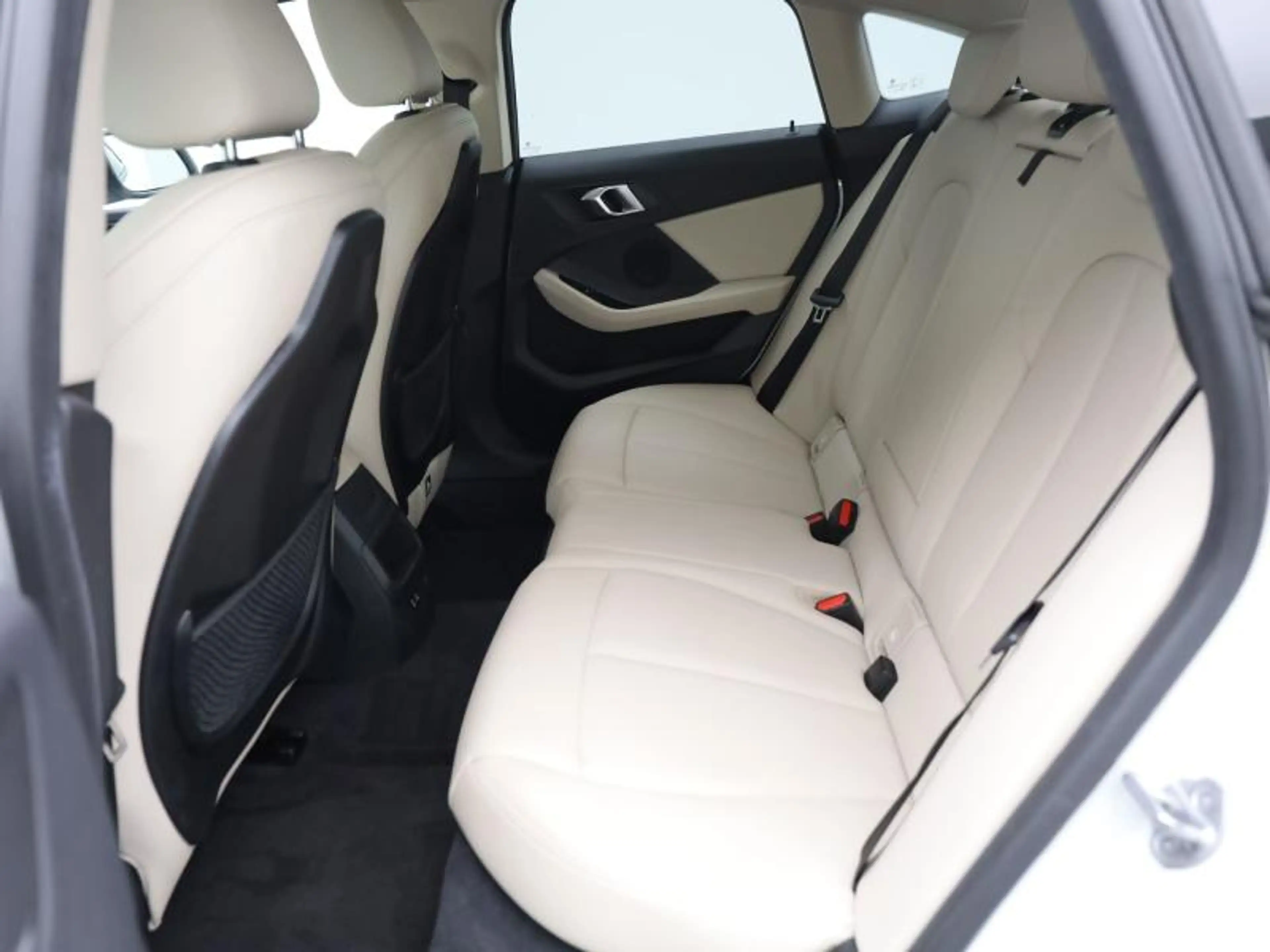 BMW 216 Gran Coupé - AUTOMAAT - LEDER - NAVI — photo 15