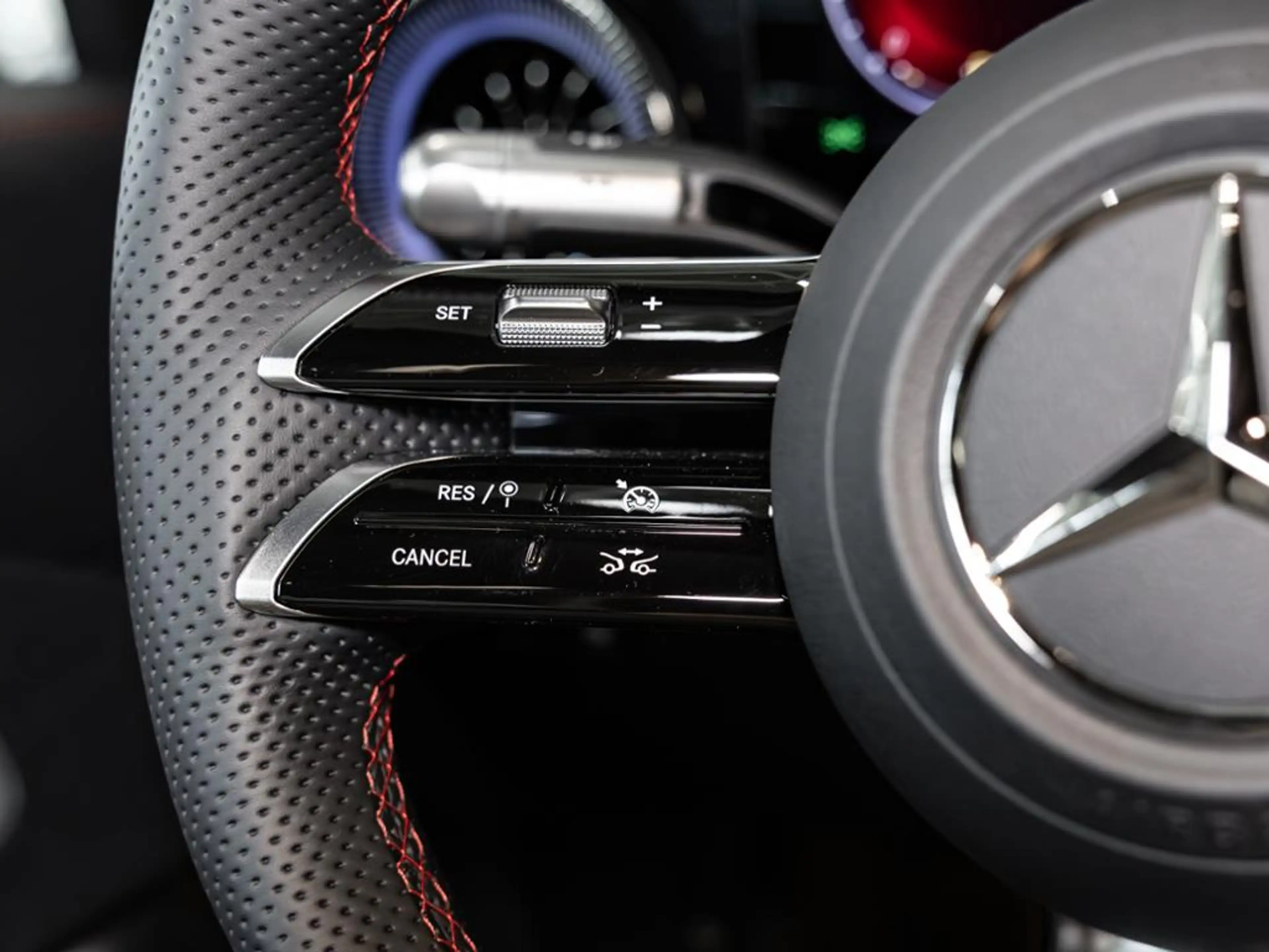 Mercedes-Benz CLA 220 4MATIC AMG BURM NIGHT MEMO MULTI 360 AHK — photo 11
