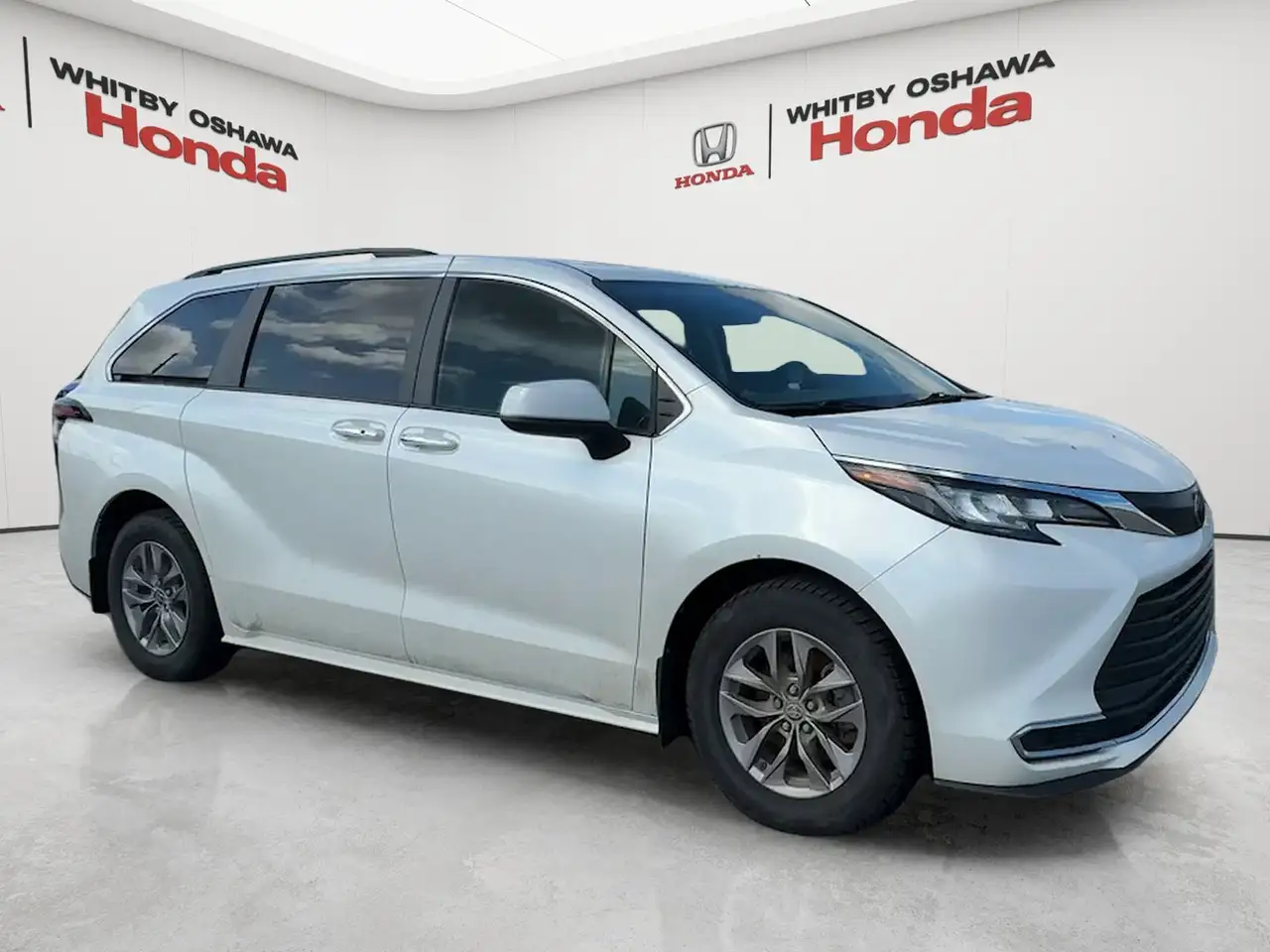 Toyota Sienna fotografie Toyota Sienna