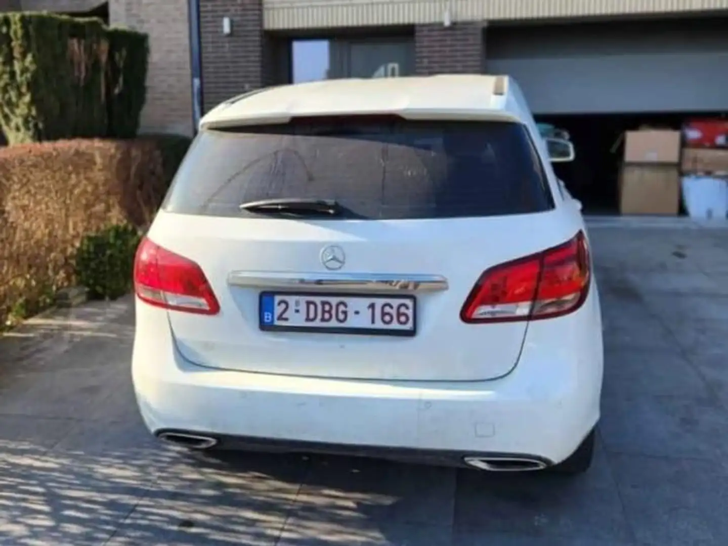 Mercedes-Benz B 220 B 220 d 4Matic 7G-DCT Edition B Wit - 1