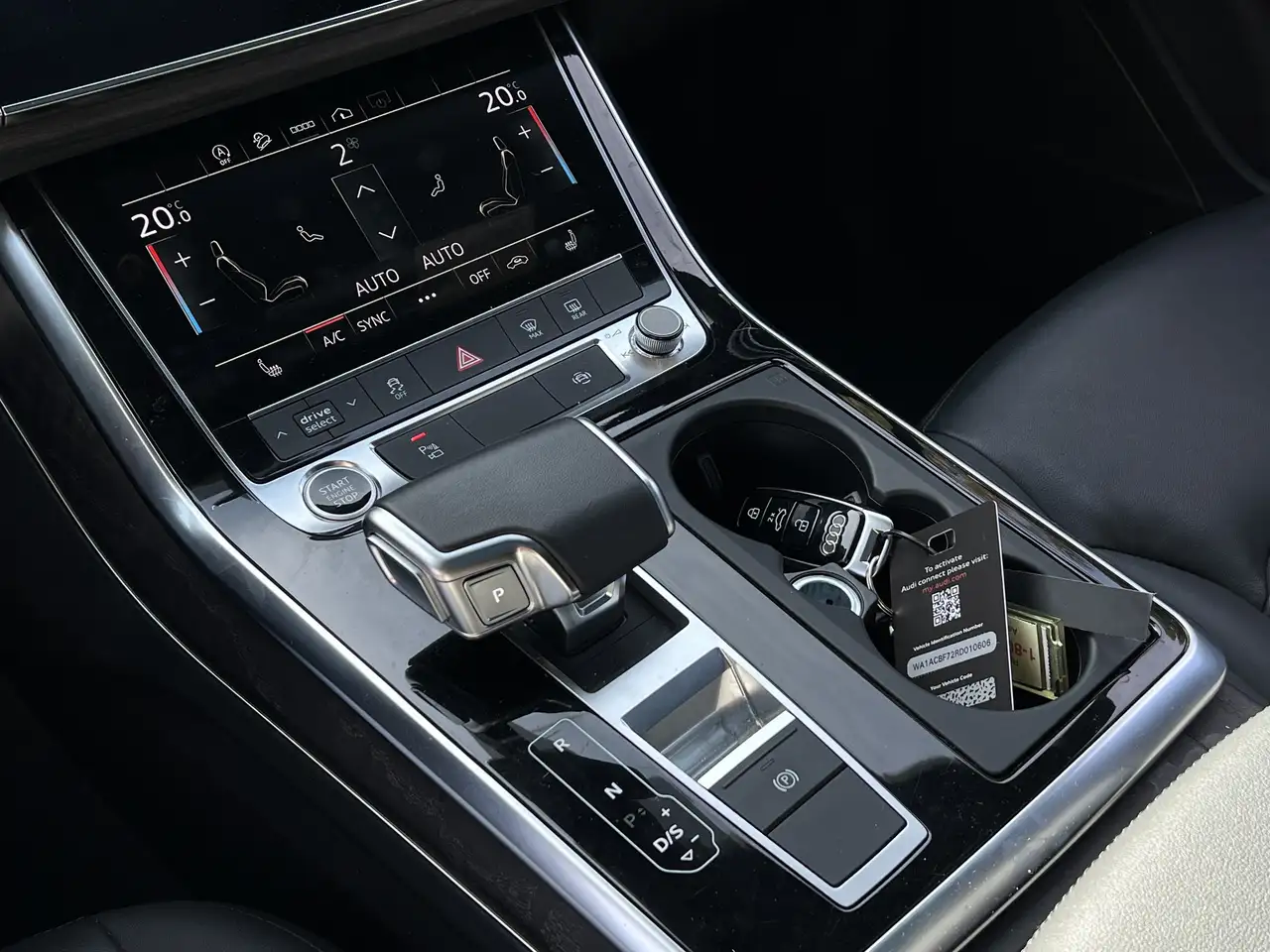 Audi Q7 photo Audi Q7