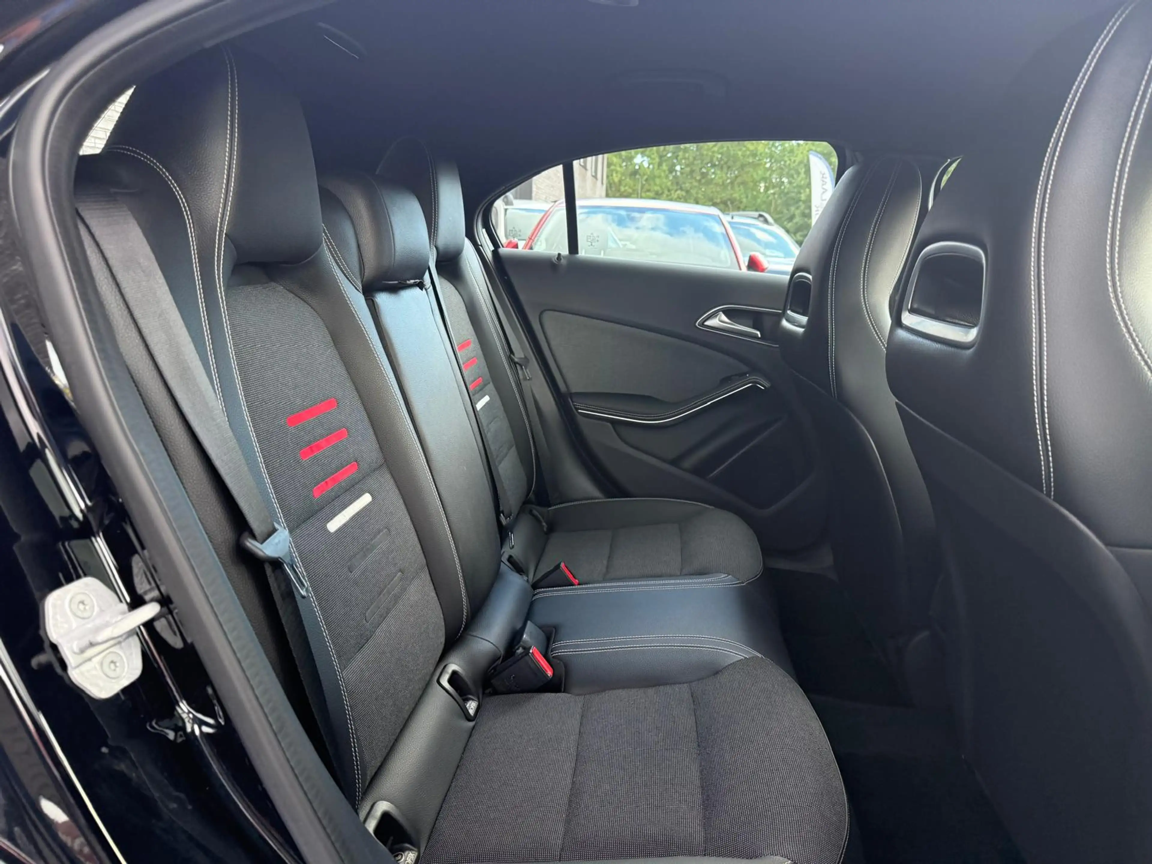 Mercedes-Benz A 180 Business Solution | 1E EIGENAAR | 3/6/12 MND GARAN — photo 33