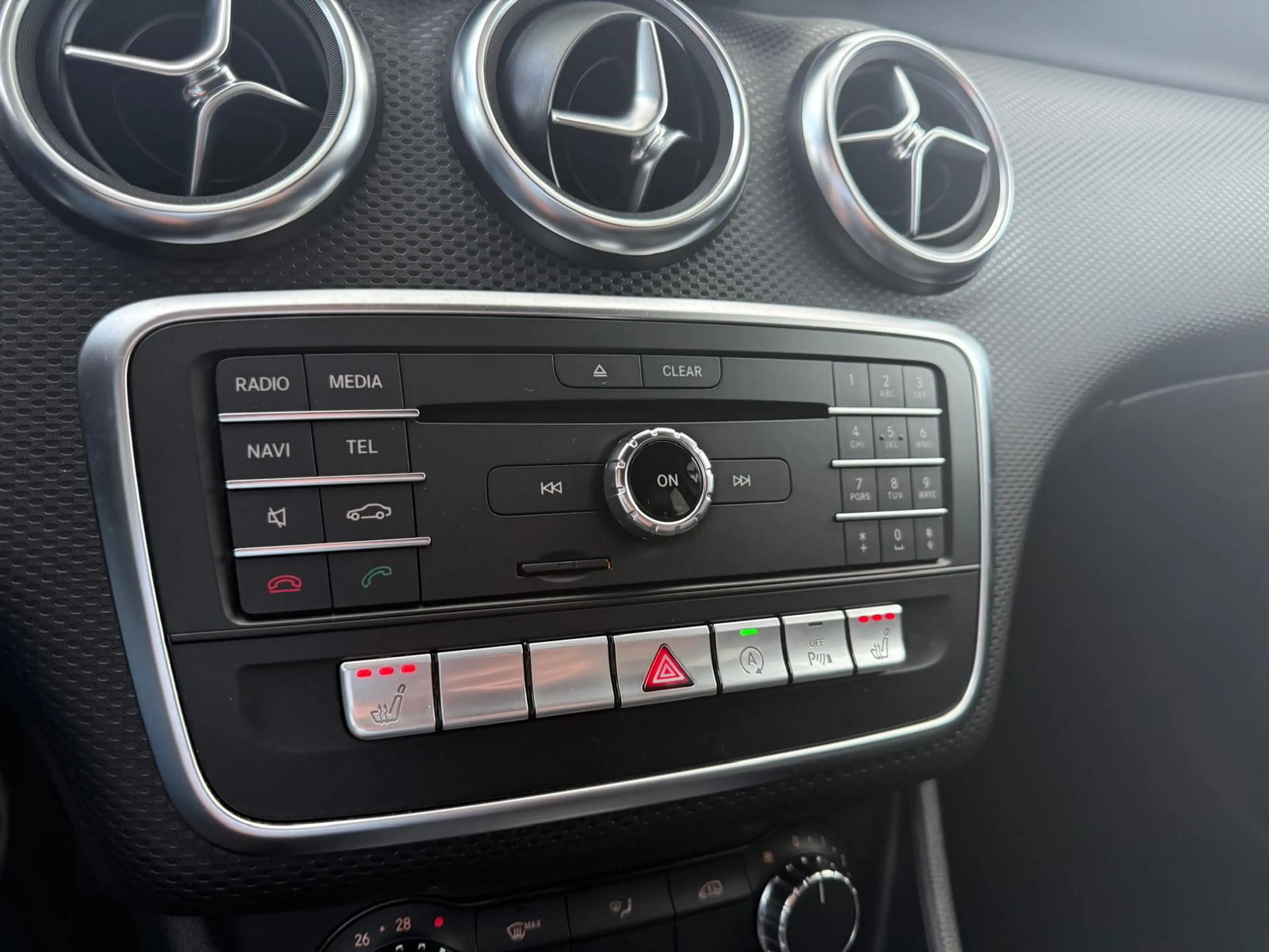 Mercedes-Benz A 180 Business Solution | 1E EIGENAAR | 3/6/12 MND GARAN — photo 24
