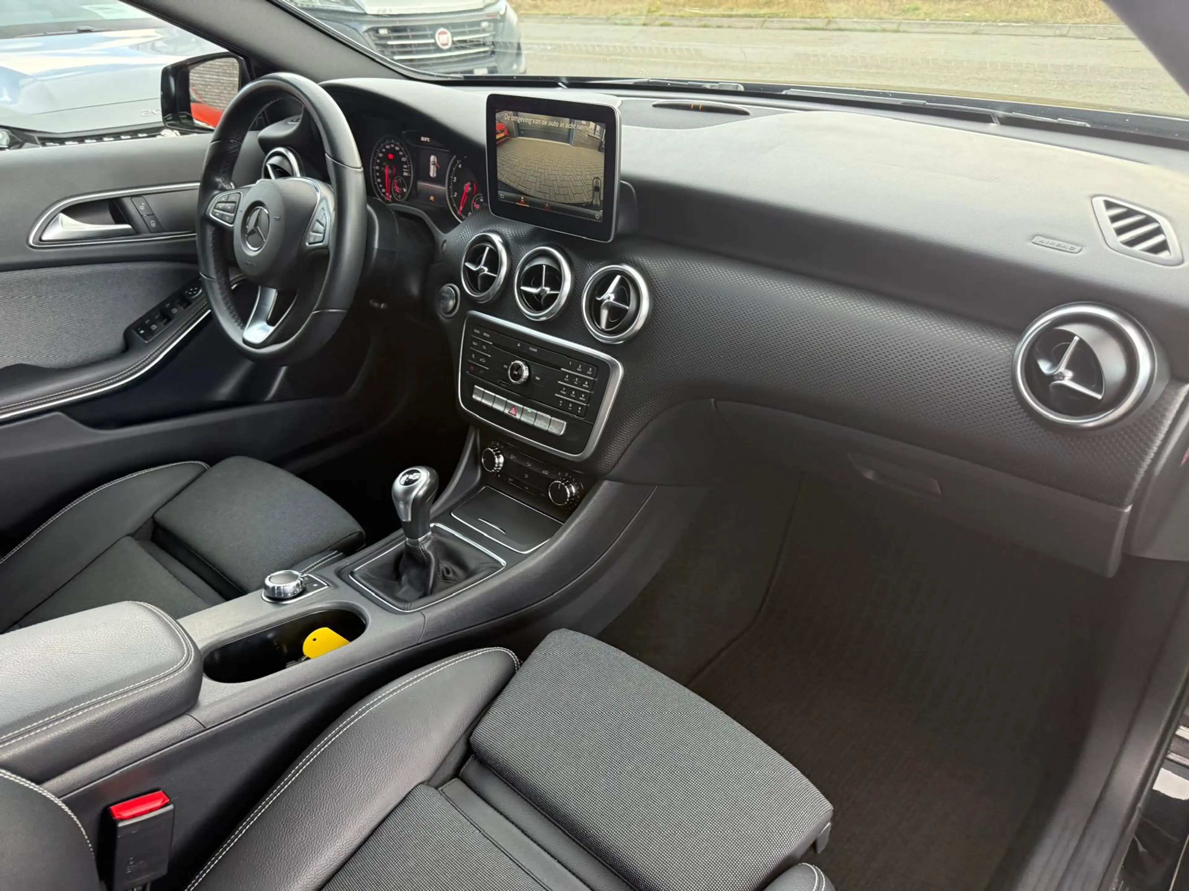 Mercedes-Benz A 180 Business Solution | 1E EIGENAAR | 3/6/12 MND GARAN — photo 35