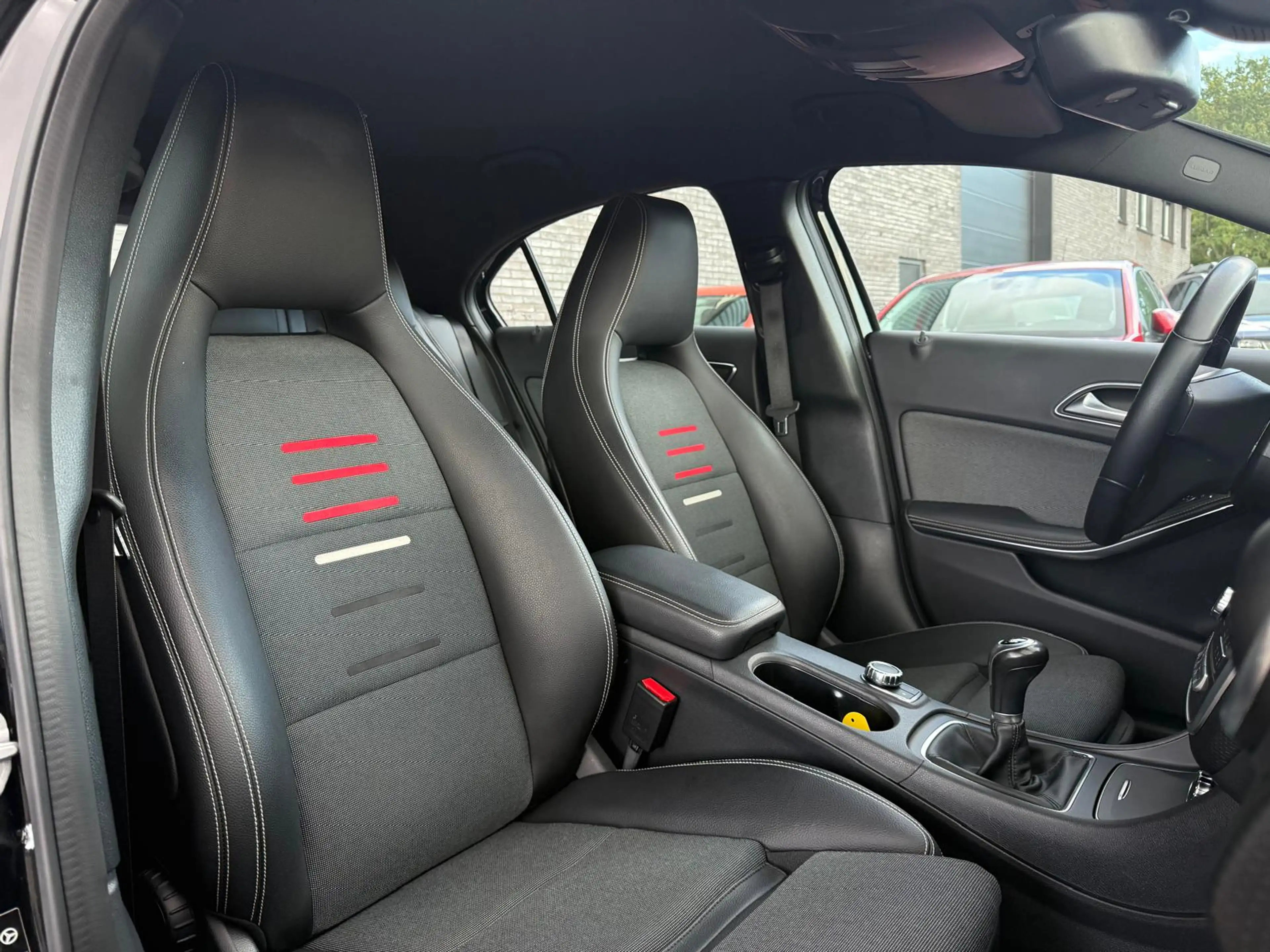 Mercedes-Benz A 180 Business Solution | 1E EIGENAAR | 3/6/12 MND GARAN — photo 36