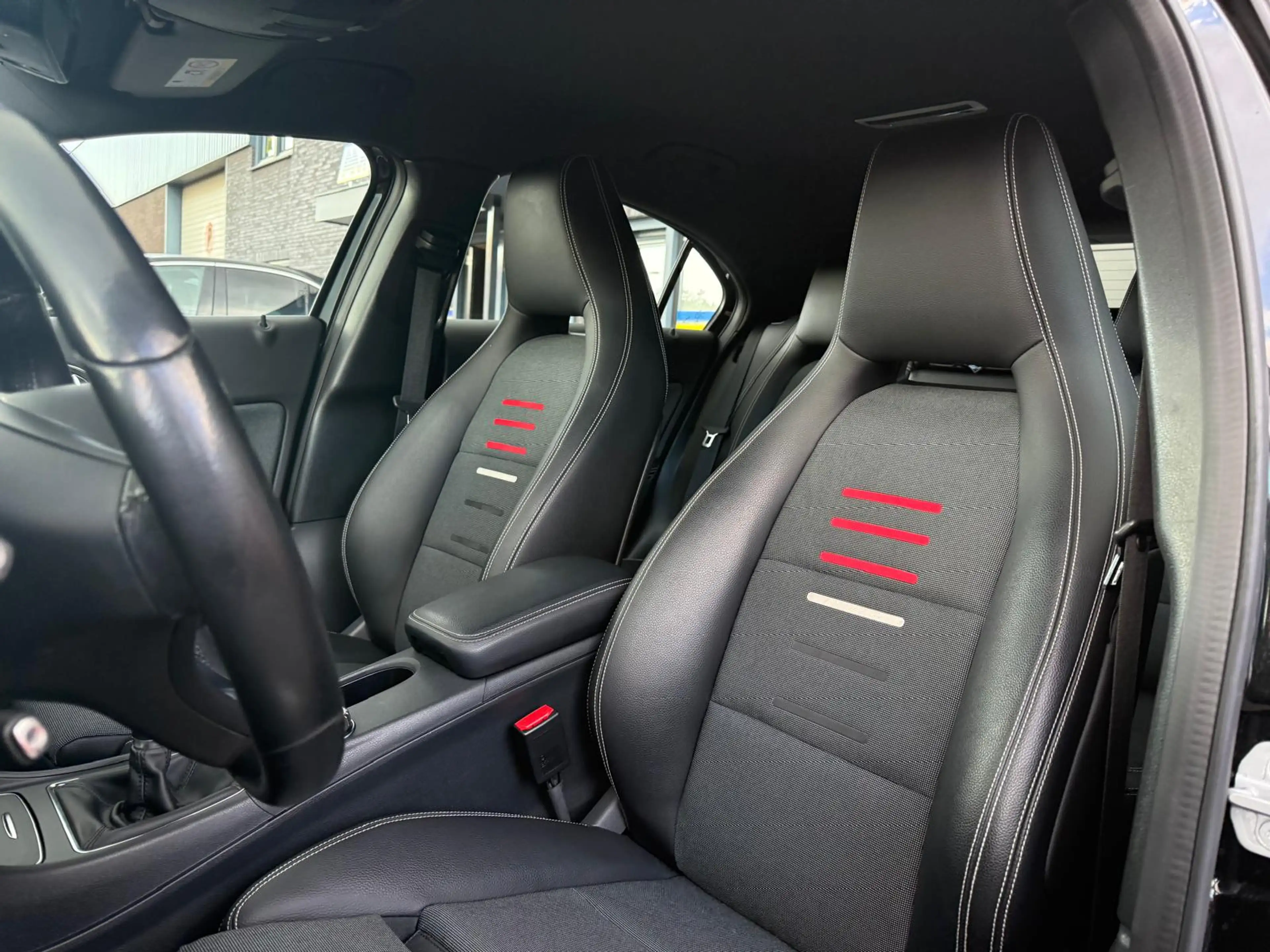 Mercedes-Benz A 180 Business Solution | 1E EIGENAAR | 3/6/12 MND GARAN — photo 31