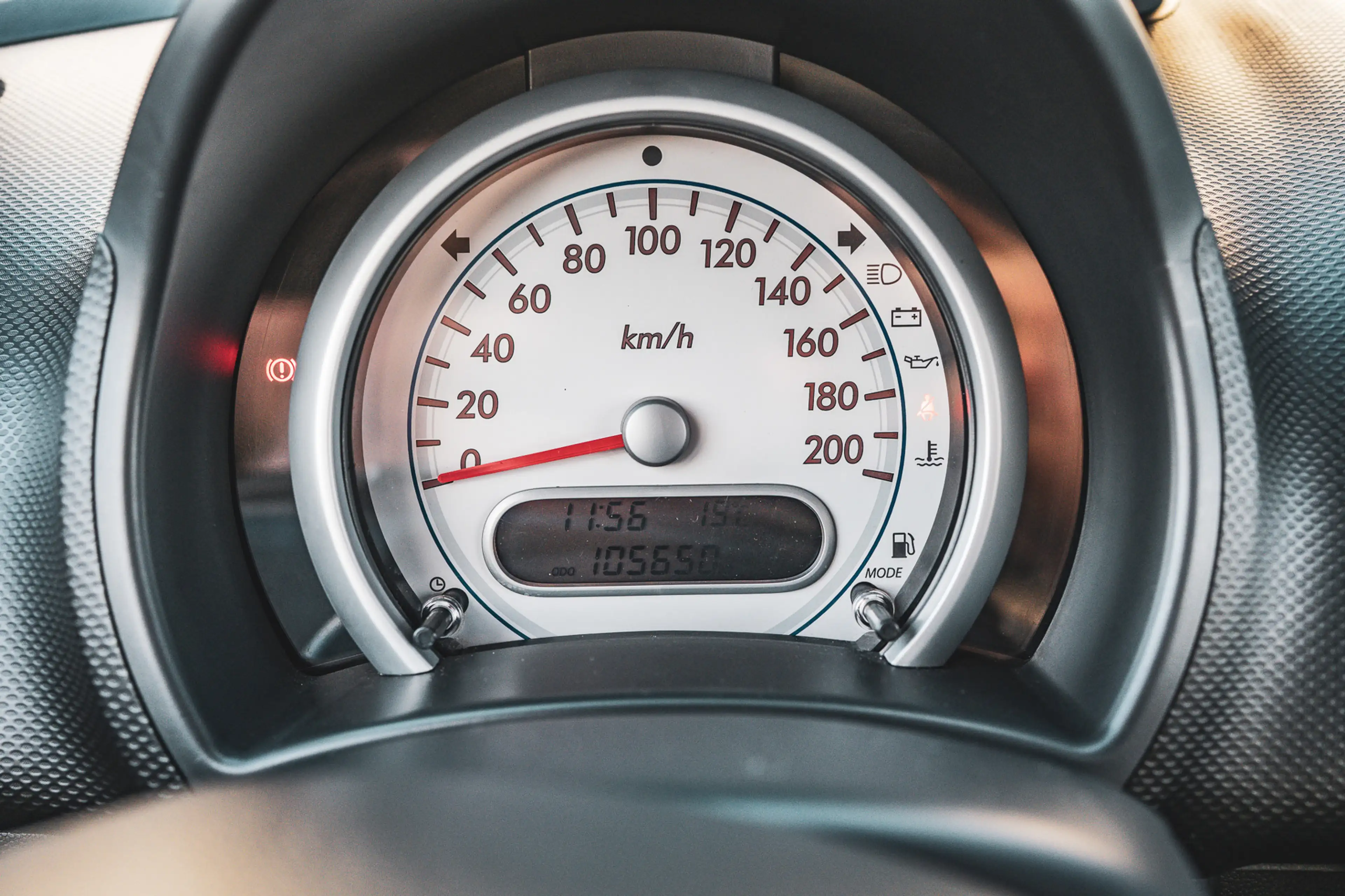 Suzuki Splash 1.0 VVT Exclusive EASSS — photo 22