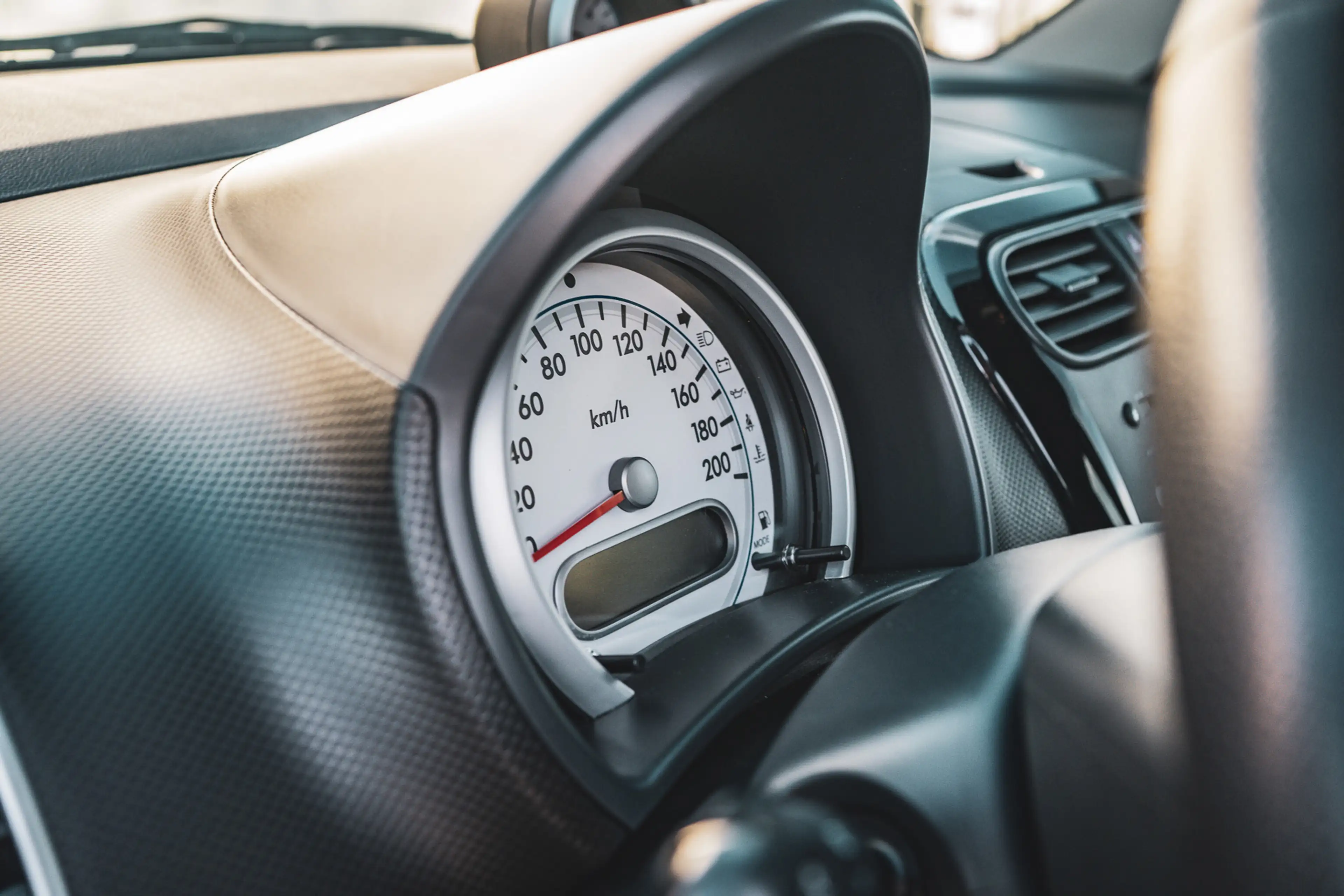 Suzuki Splash 1.0 VVT Exclusive EASSS — photo 35