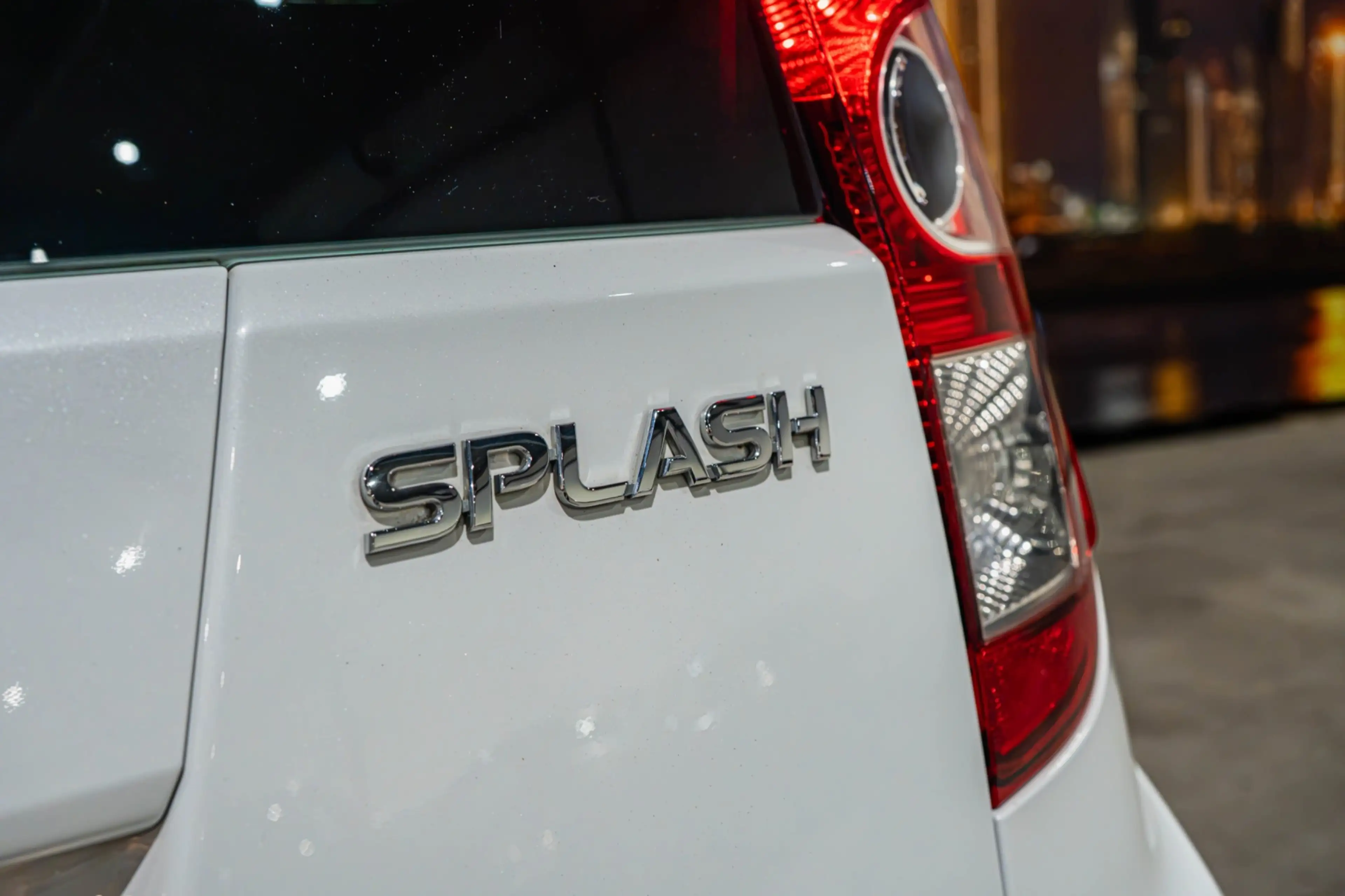 Suzuki Splash 1.0 VVT Exclusive EASSS — photo 17