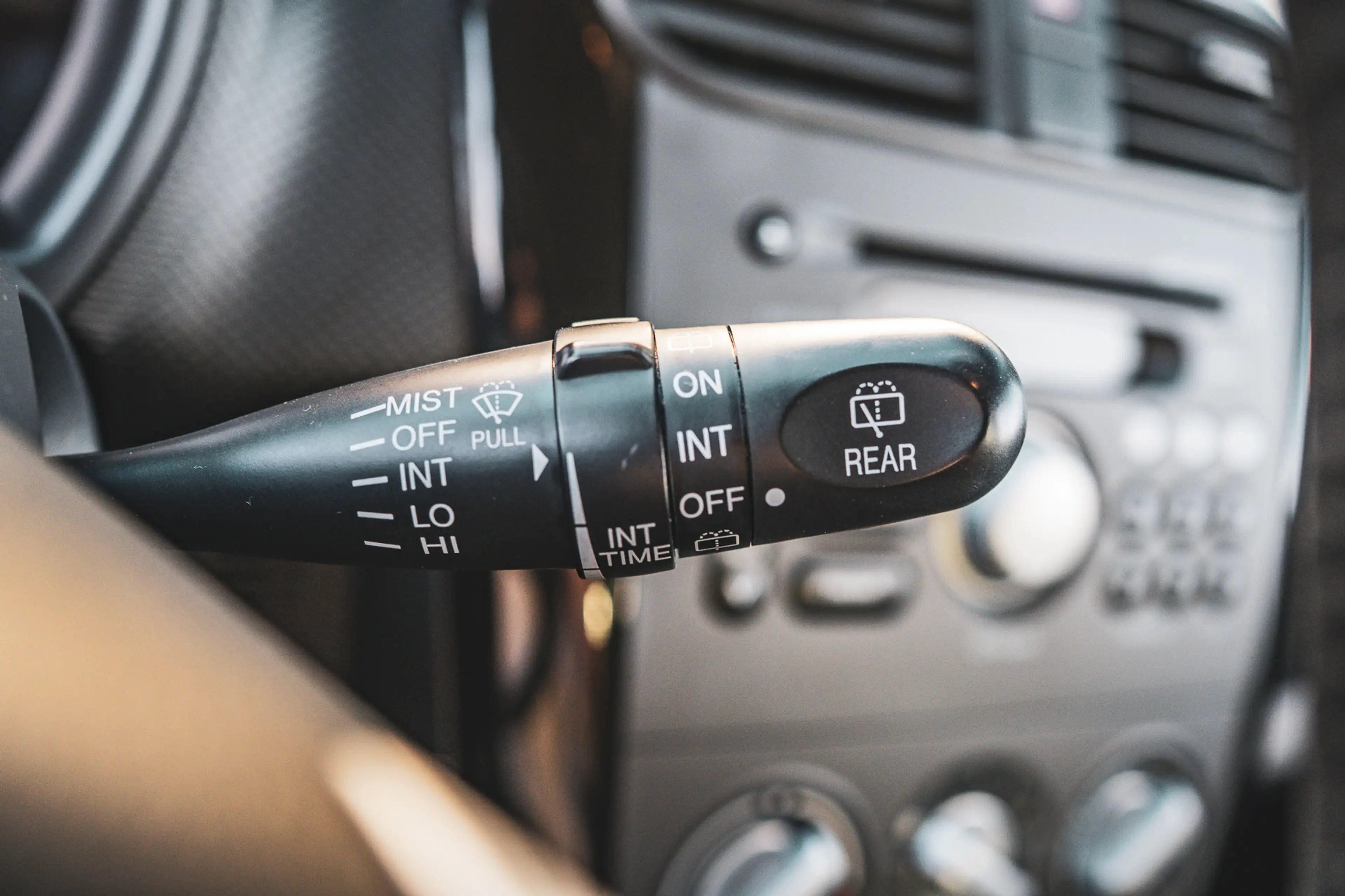 Suzuki Splash 1.0 VVT Exclusive EASSS — photo 24