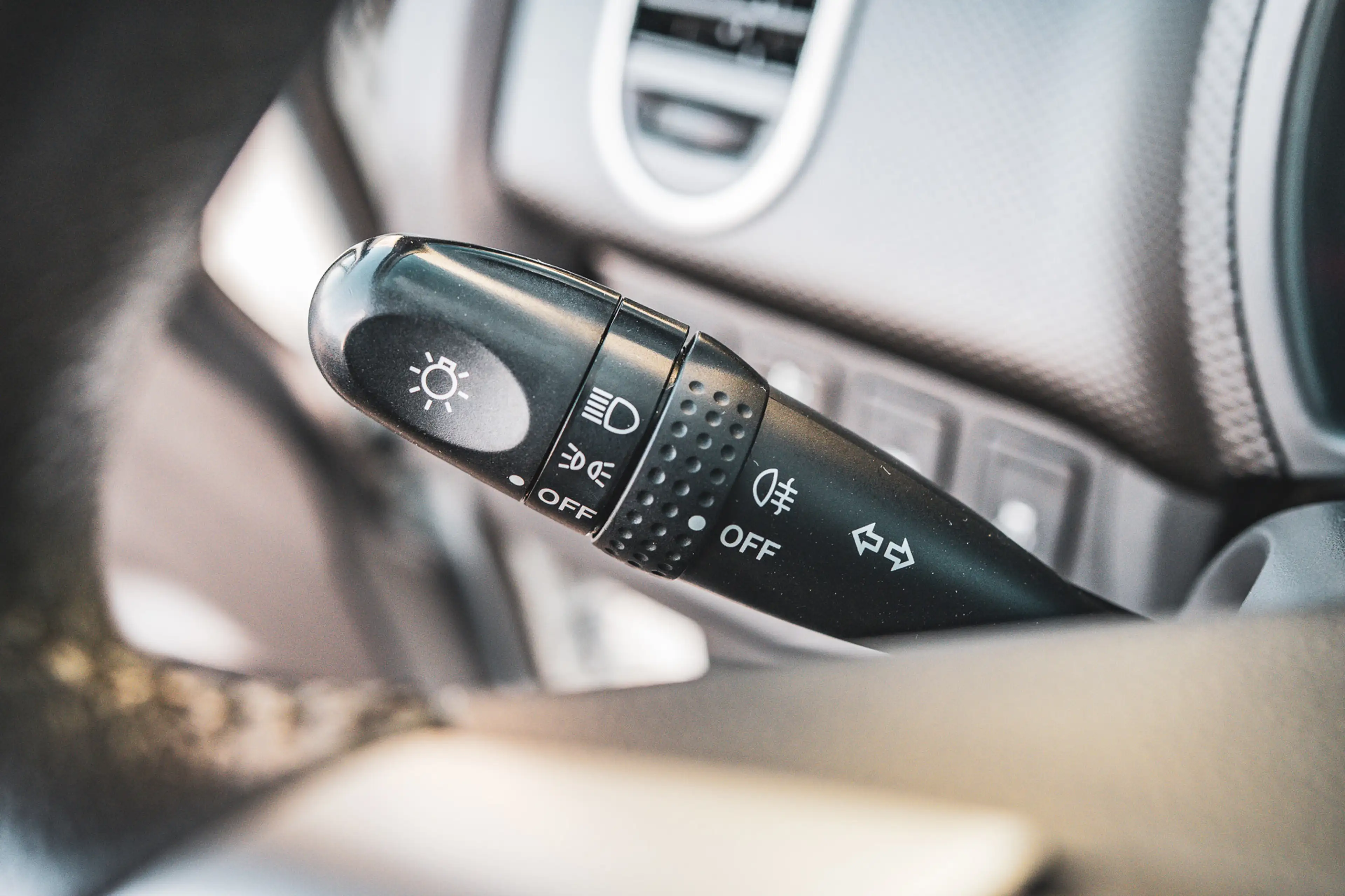Suzuki Splash 1.0 VVT Exclusive EASSS — photo 23