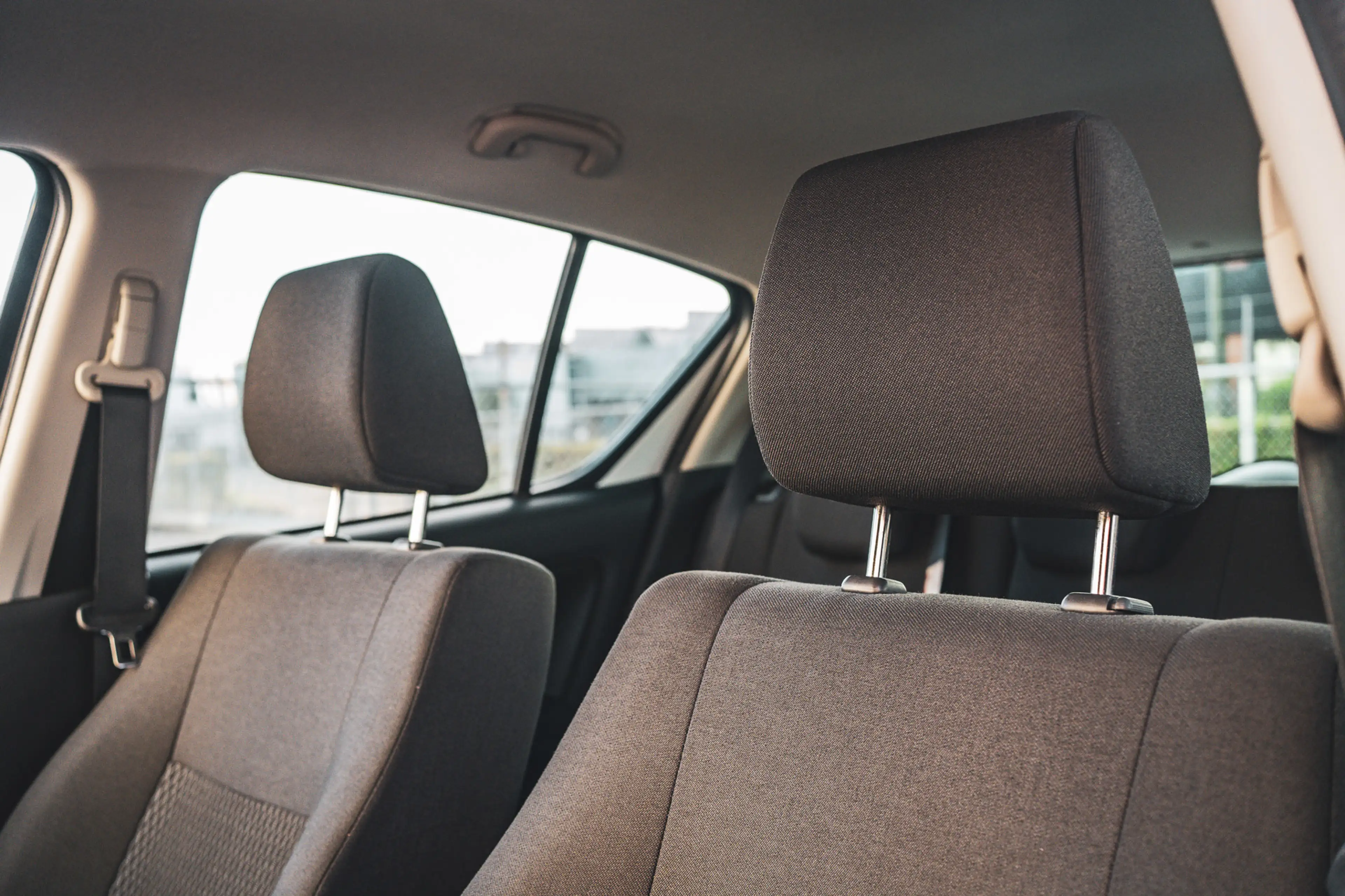 Suzuki Splash 1.0 VVT Exclusive EASSS — photo 31