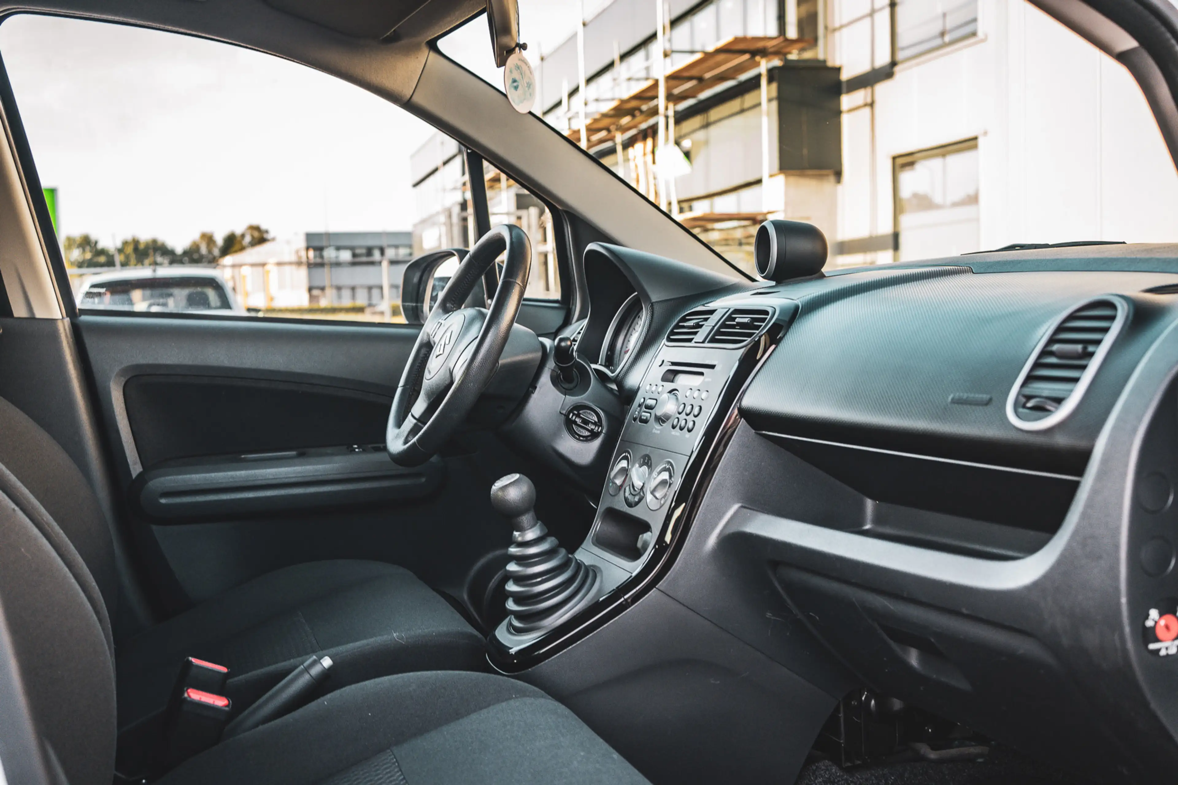 Suzuki Splash 1.0 VVT Exclusive EASSS — photo 41