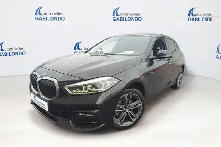 BMW Serie 1 118 i (F40) 2023