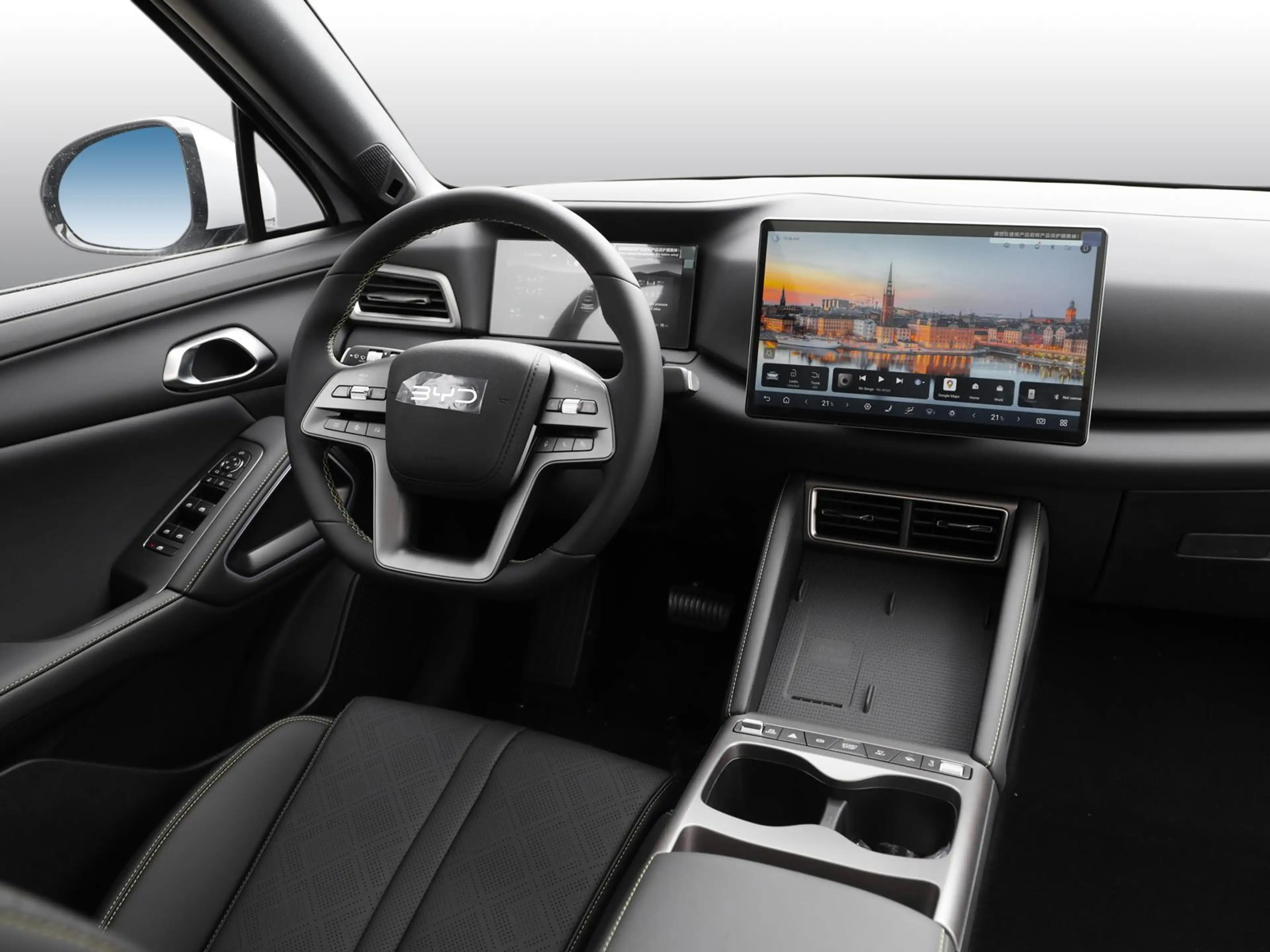 BYD Atto 2 DM-i Boost NAVI SHZ PDC BT ZV USB — photo 5