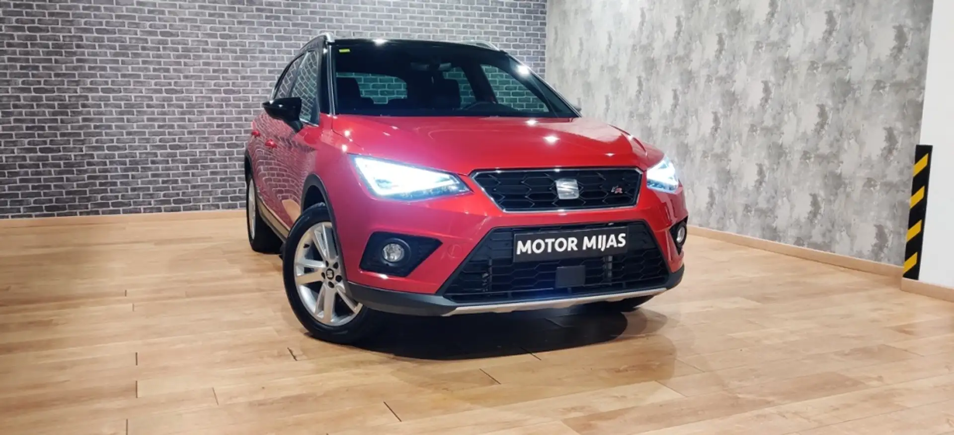 SEAT Arona 1.0 TSI Ecomotive S&S FR DSG7 115 Rood - 1