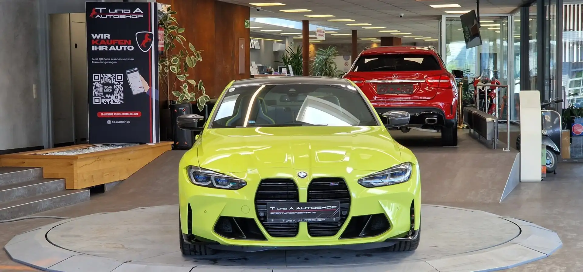 BMW M4 Competition Coupe 1-Hand Aut. *Harman/Kardon*Kamer Gelb - 2