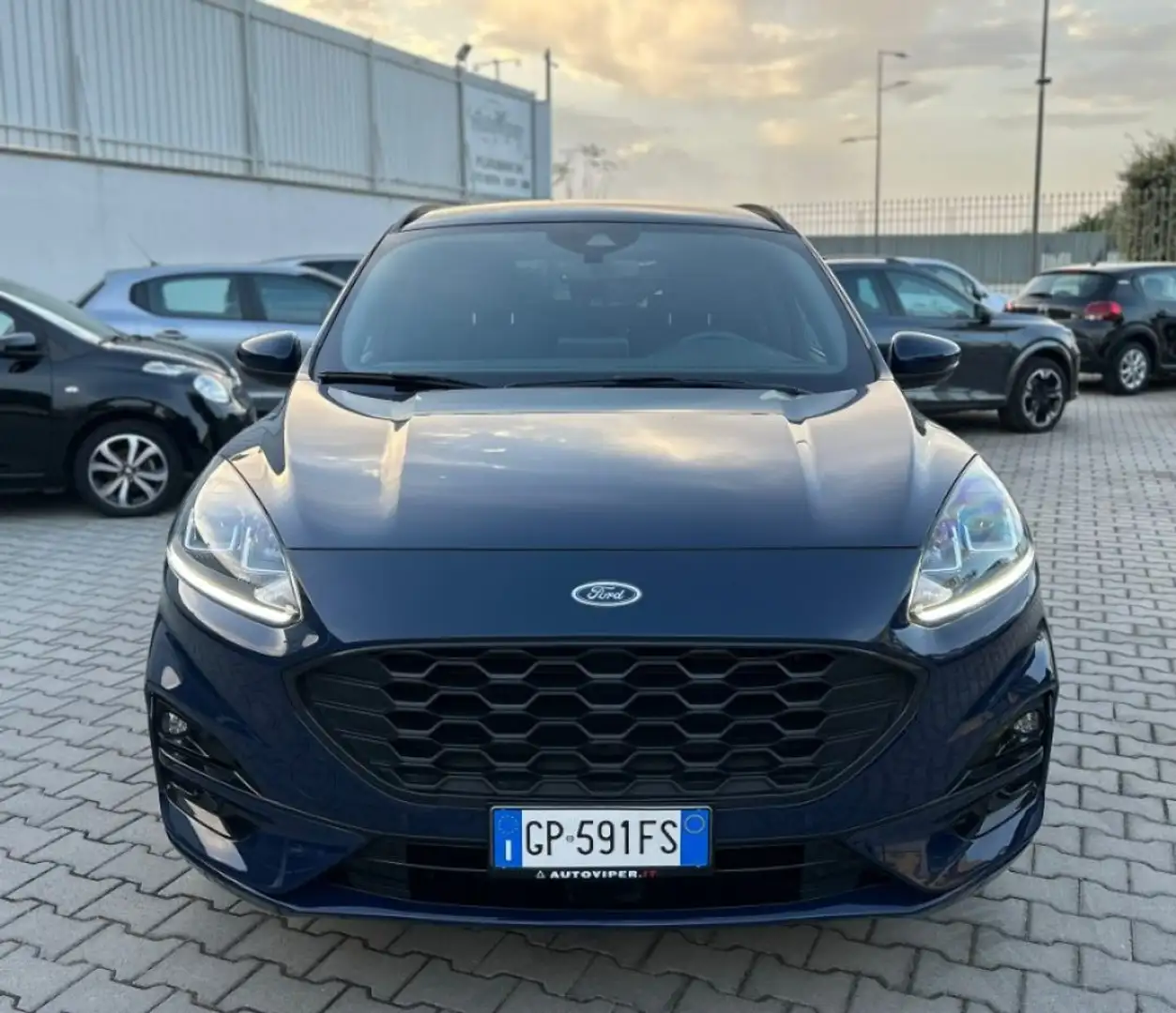 Ford Kuga 2.0 EcoBlue 120 CV aut. ST-Line Blu/Azzurro - 2