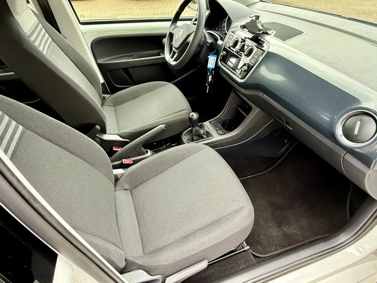 Volkswagen Up 1.0 Sitzheizung DAB+ Klima, миниатюра 19
