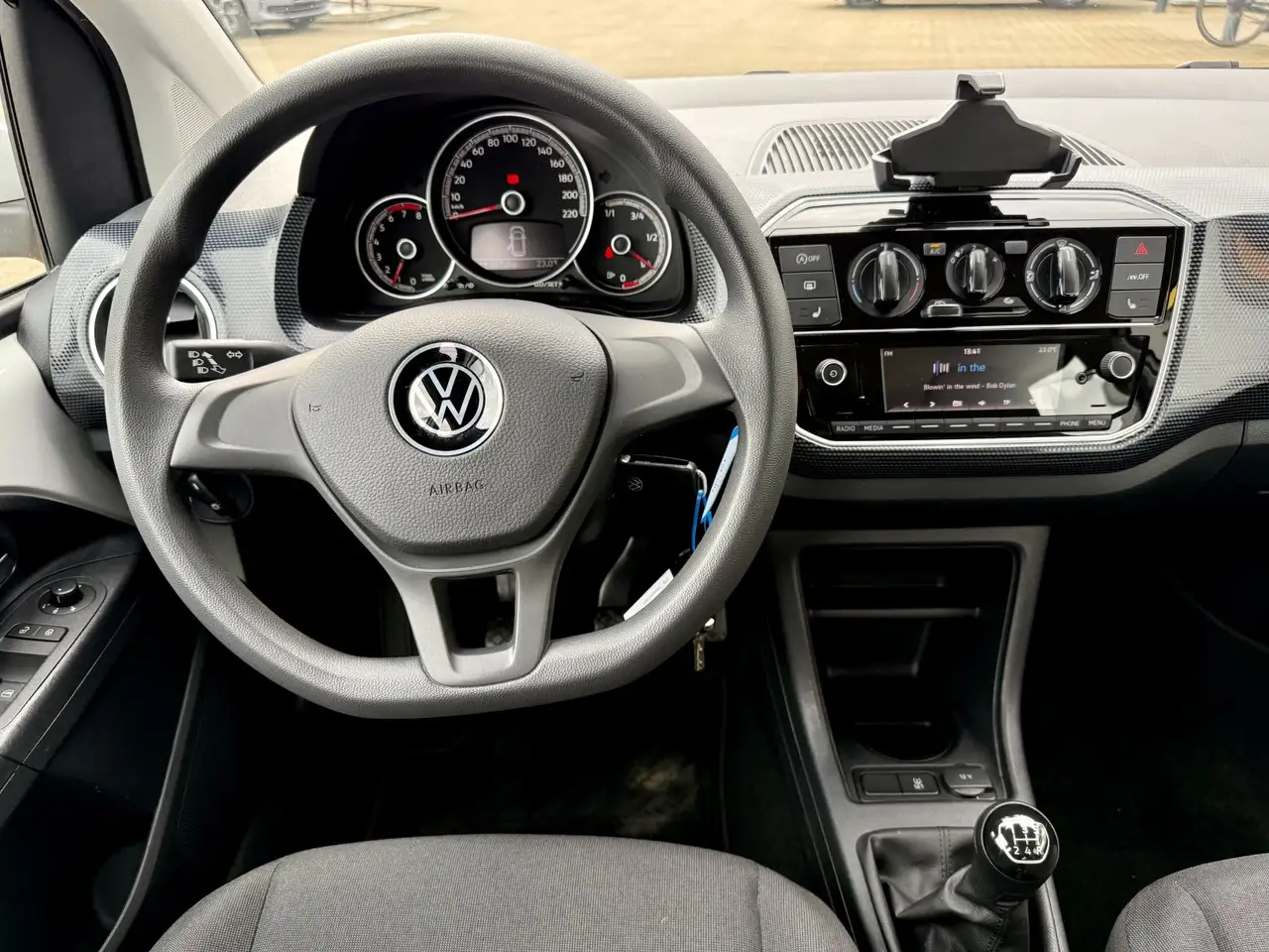 Volkswagen Up 1.0 Sitzheizung DAB+ Klima, миниатюра 8