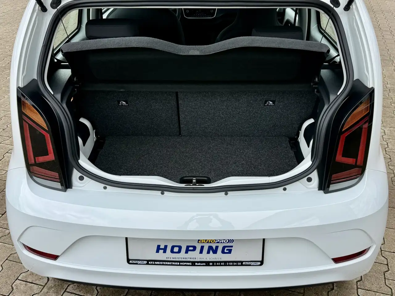 Volkswagen Up 1.0 Sitzheizung DAB+ Klima, миниатюра 5