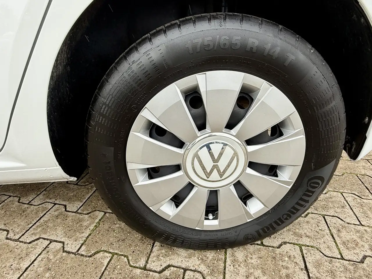 Volkswagen Up 1.0 Sitzheizung DAB+ Klima, миниатюра 22