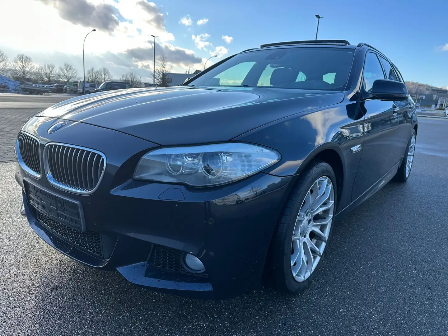 BMW 528 Baureihe 5 Touring *Aut*Navi*Sport M Paket* Nero - 1