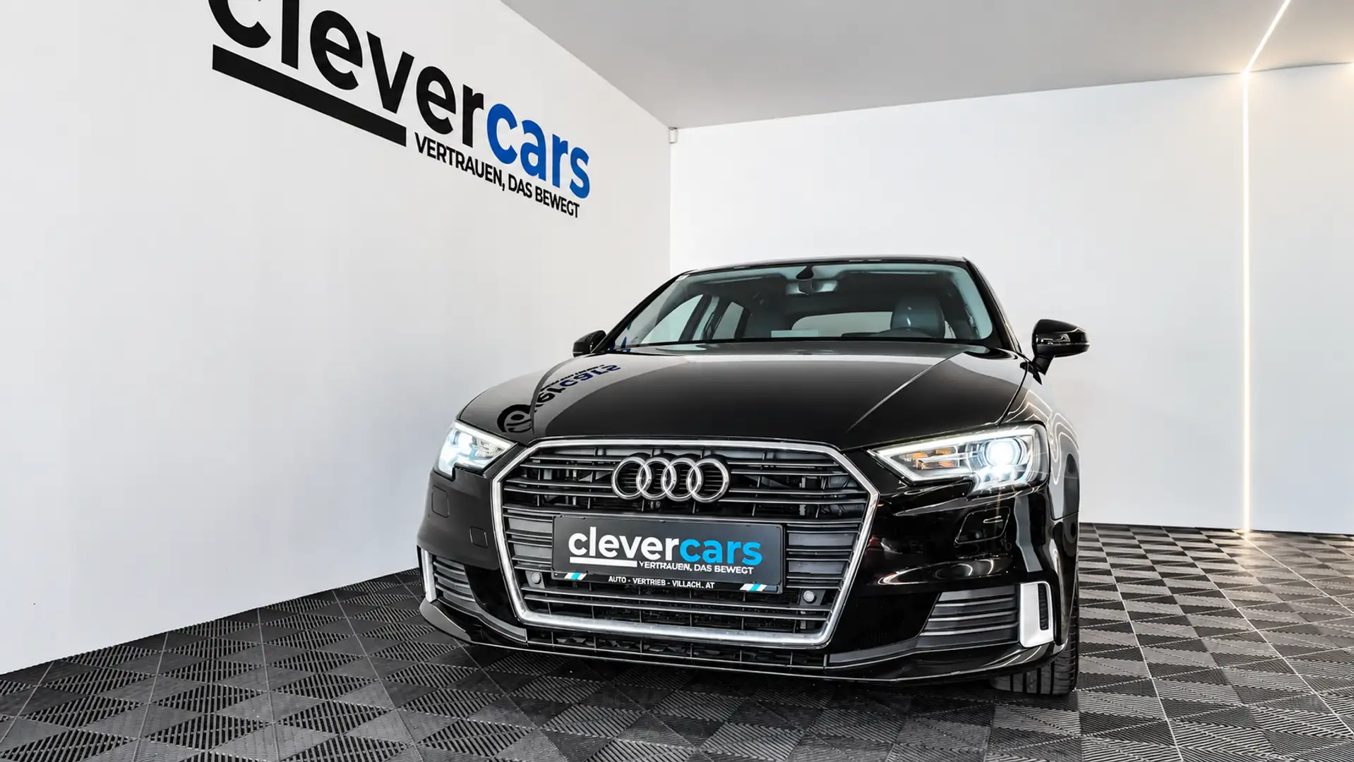 Audi A3 SB 1,6 TDI sport Schwarz - 2