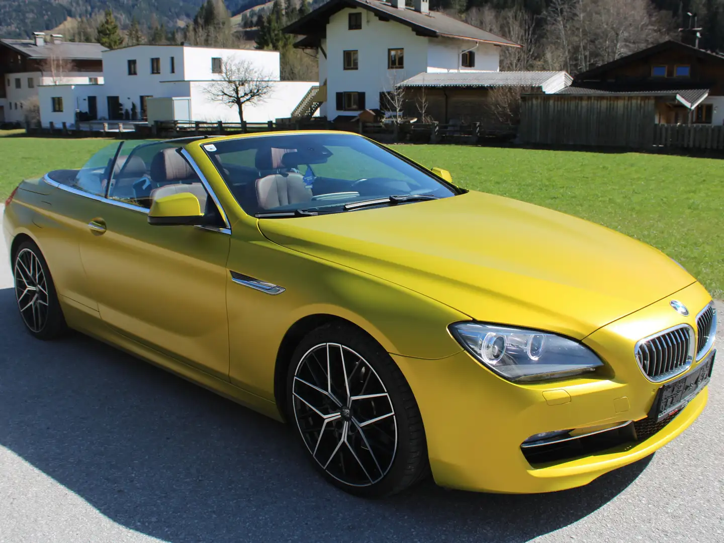 BMW 640 640i Cabrio Aut. Goud - 2