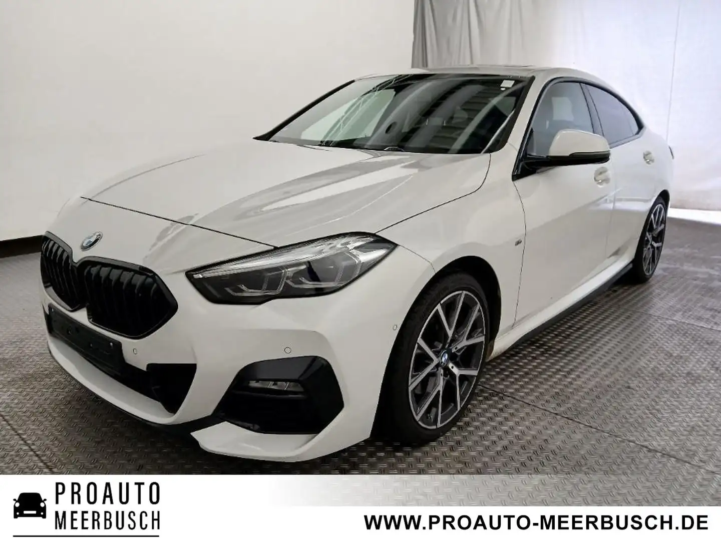 BMW 218 i Gran Coupe M Sport ACC/ADAPTLD/HUD/MMRY/PANO Weiß - 1