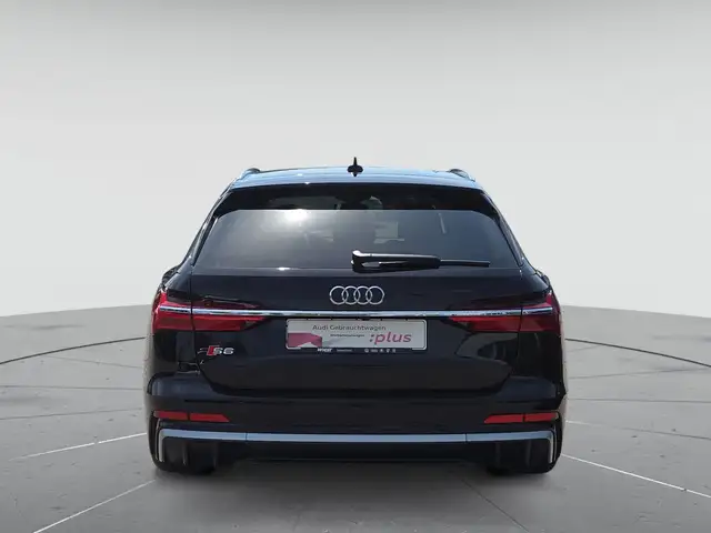 Audi S6 view 7