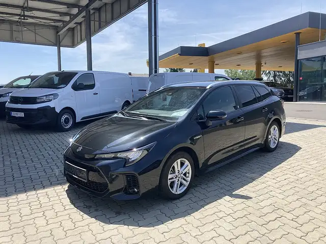 Suzuki Swace 1,8 HEV E-CVT Shine