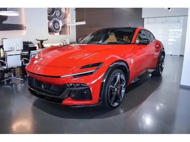 Ferrari Purosangue view 2